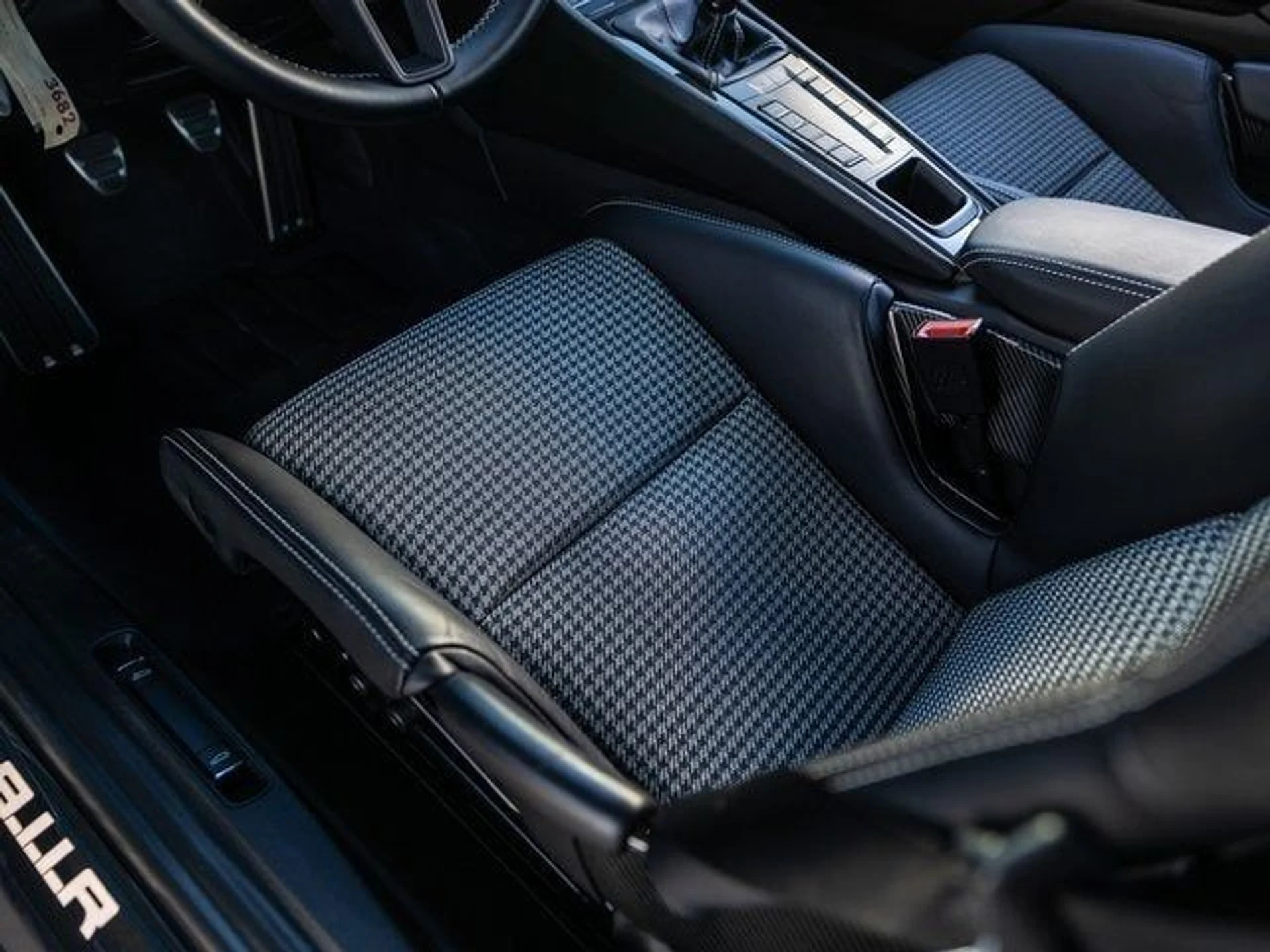 mph035_626345340_36_e8d168299c