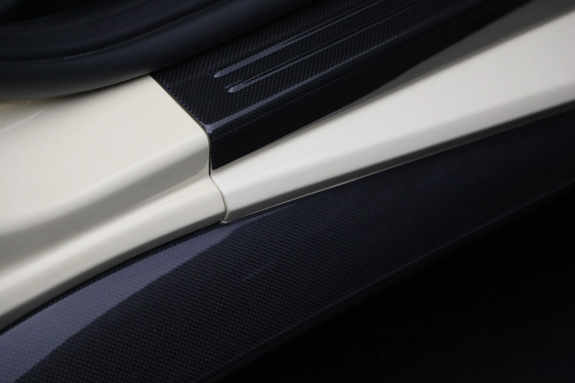 mph035_626993239_Used_2023_Ferrari_Portofino_M_1767989995_531bb54647