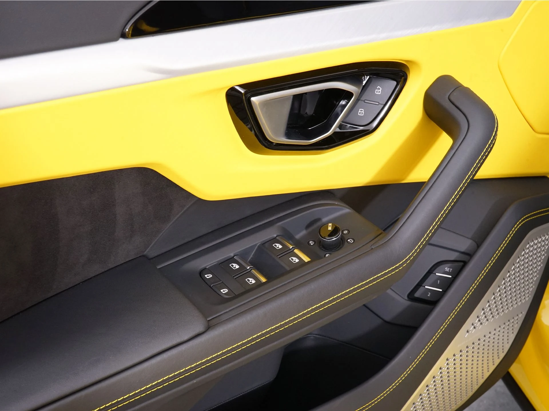 mph035_628327423_abf13ea1f699b42c5729d9373c73f3c3x_e5985e675c