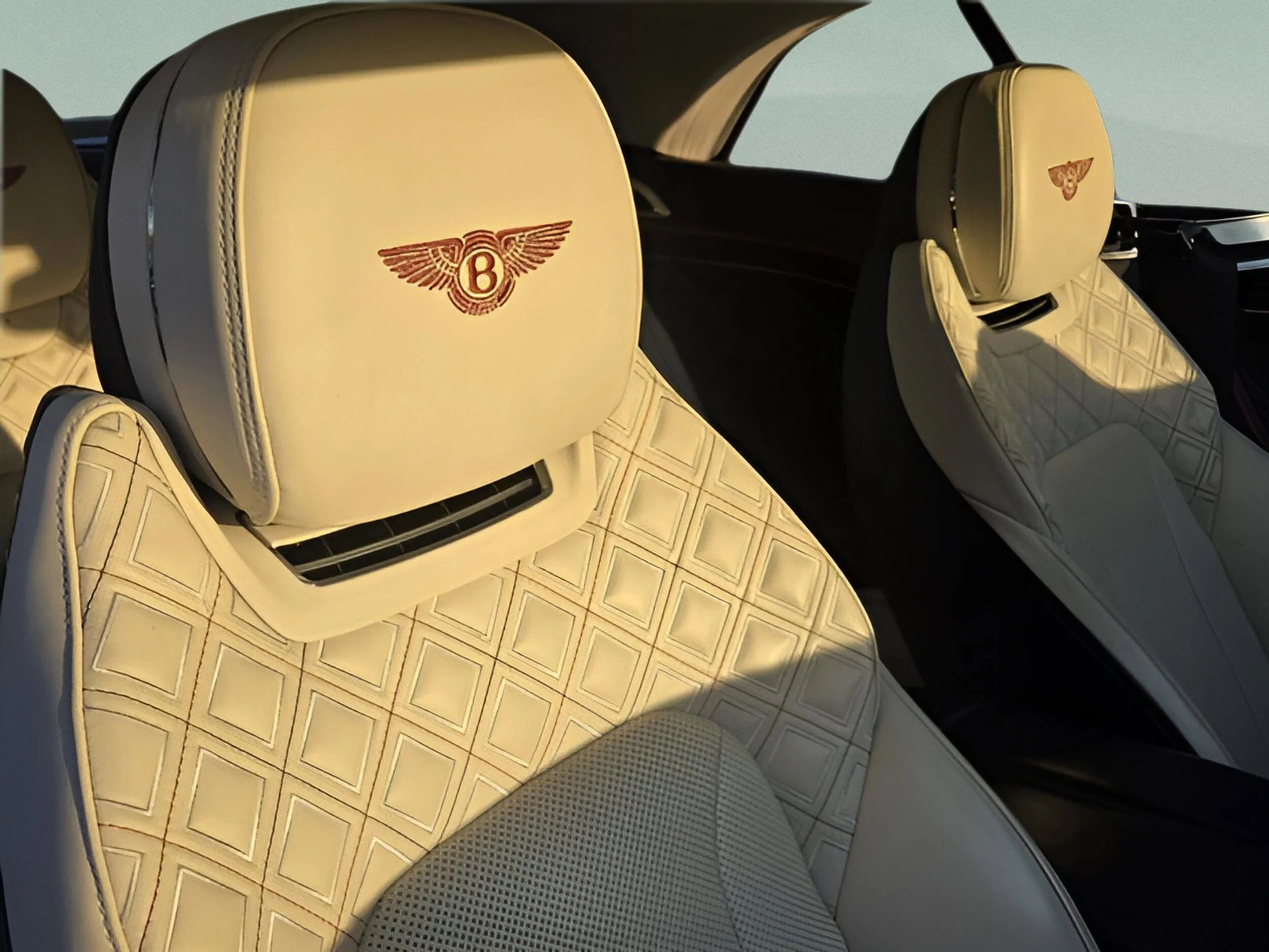 mph035_647533865_644a96d2a66b53be8938fb3cafd3fdf2x_aa7bbf5eb4