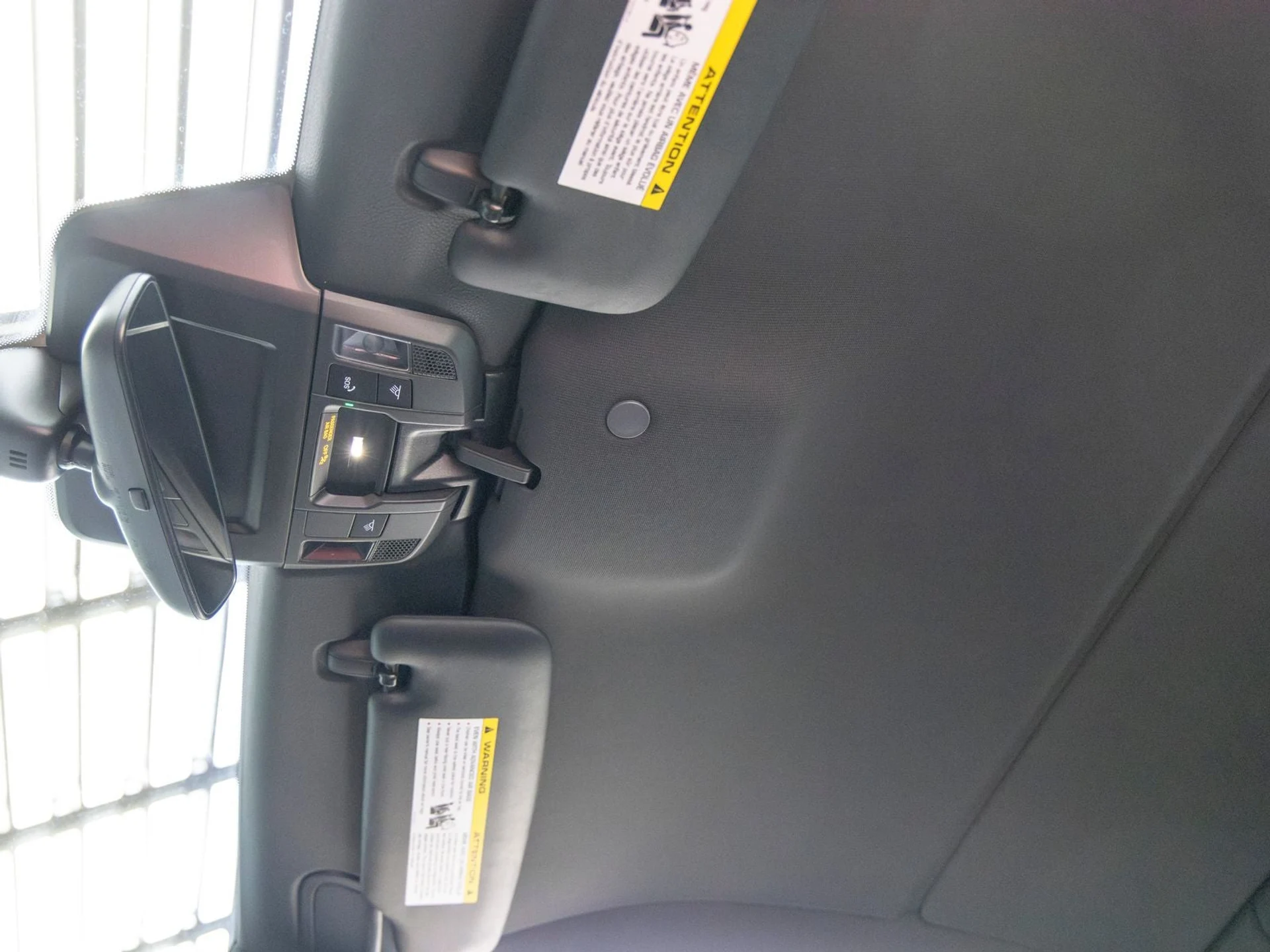 mph035_651271038_36_c36250241f