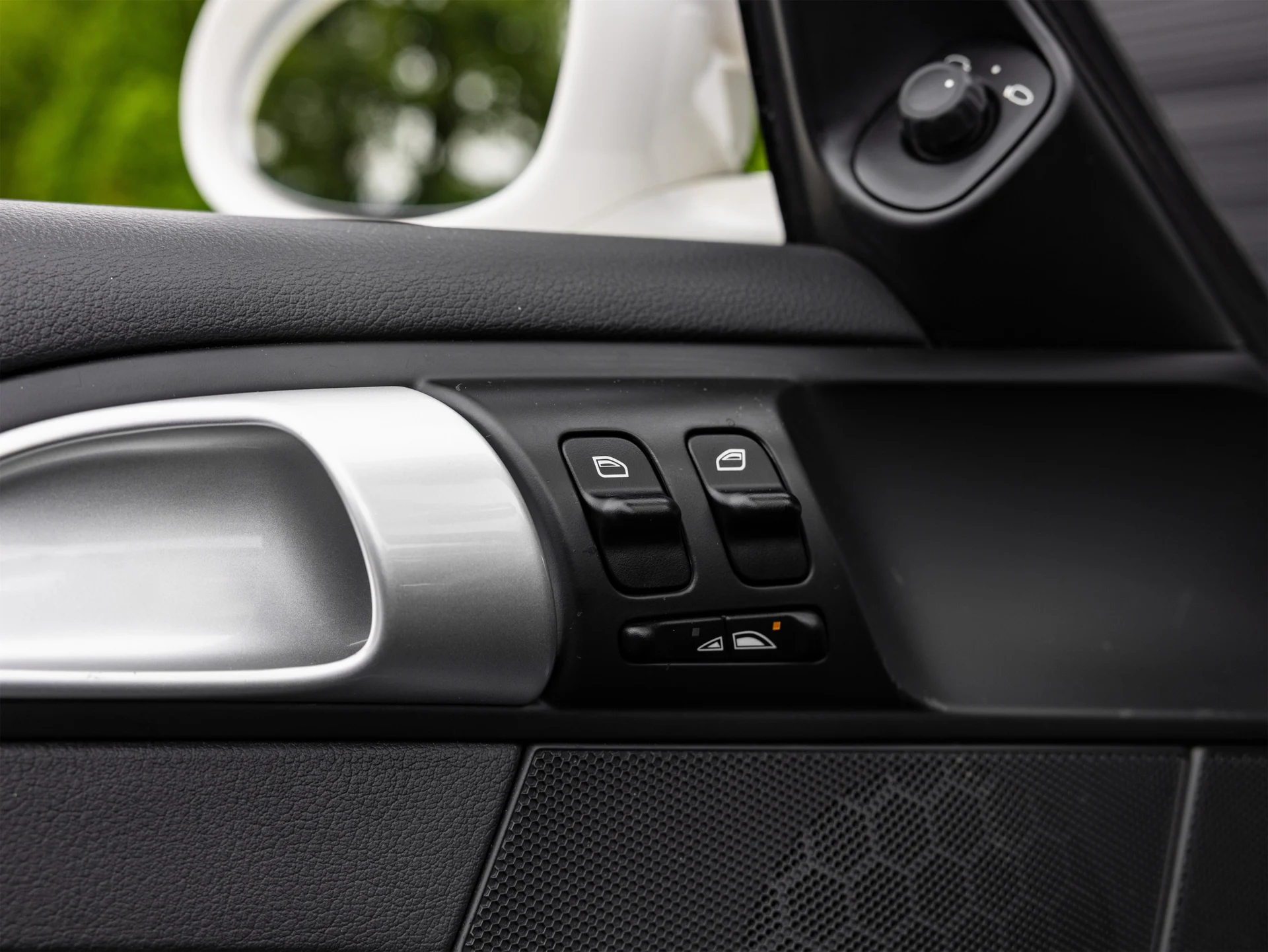 mph035_652736303_3ec9be543527b93c60026758f6cc3b5c_5bf71185b3