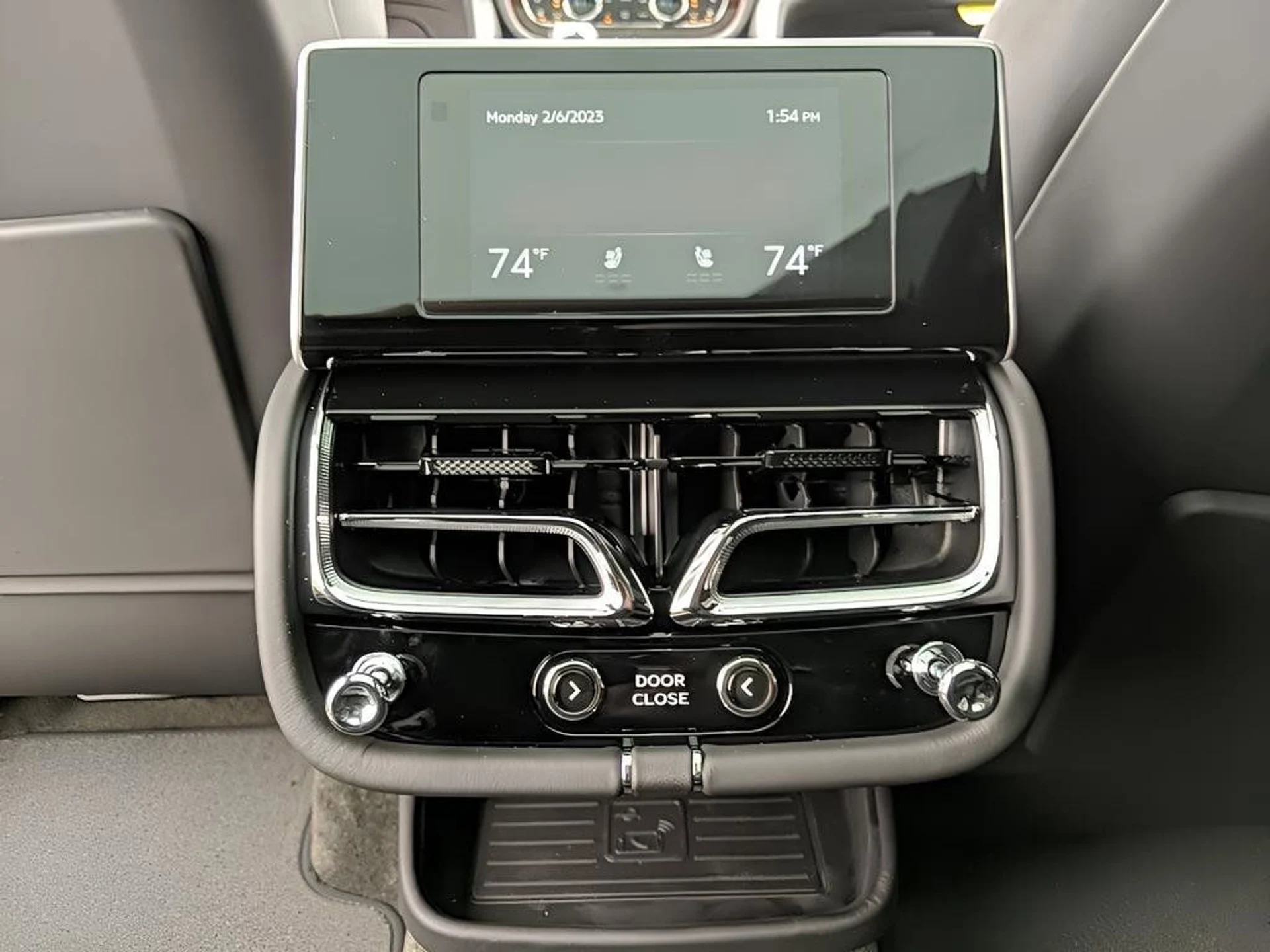 mph035_652810049_c84da18b6a7c4226b8badcc596ab8892_fb12b81768