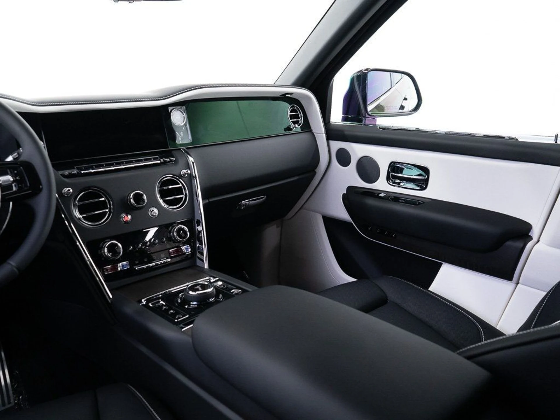 mph035_656616980_4eb743a597f9c96c5a06d62af08f9e2f_7f33cd5c44