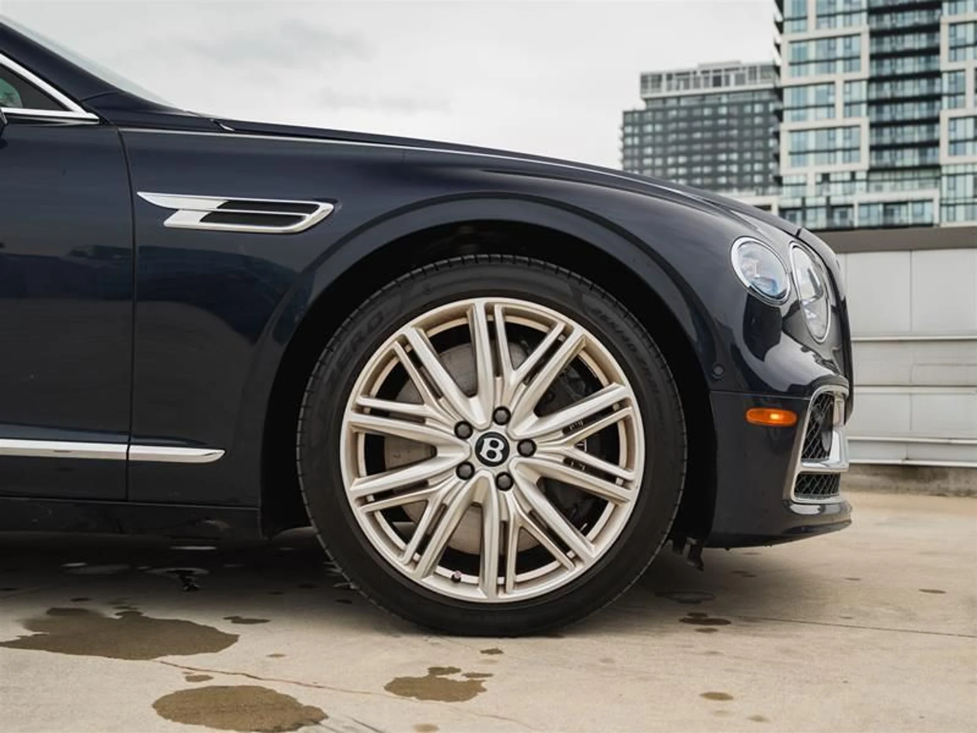 mph035_656969213_is3tulgl_30269bed7e