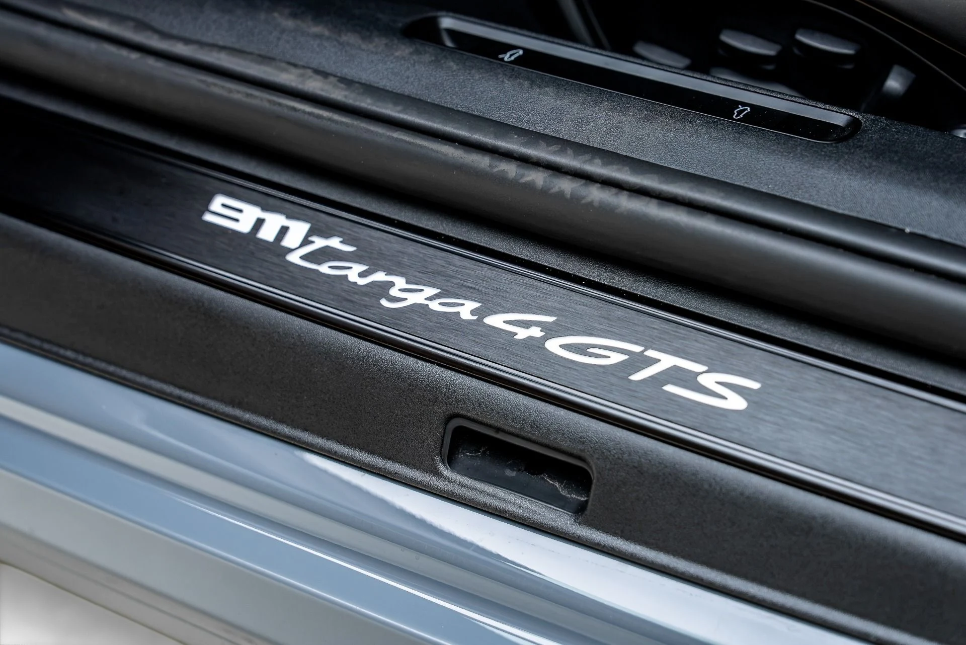 mph035_660113482_Used_2023_Porsche_911_Targa_4_GTS_1784608837_5e5b75bfaf