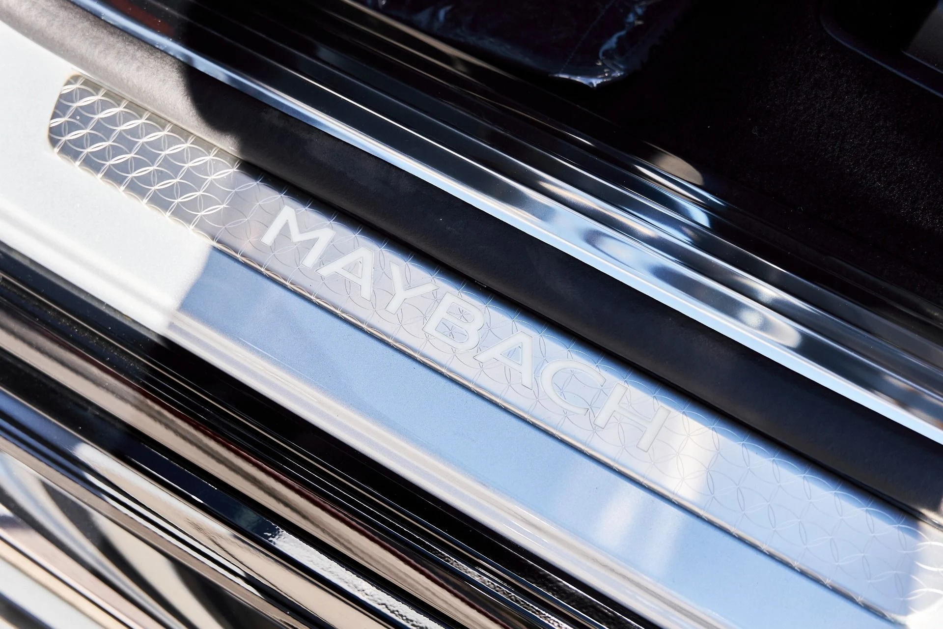 mph035_664961387_Used_2026_Mercedes_Benz_GLS_Maybach_GLS_600_1770697606_838d5b2644