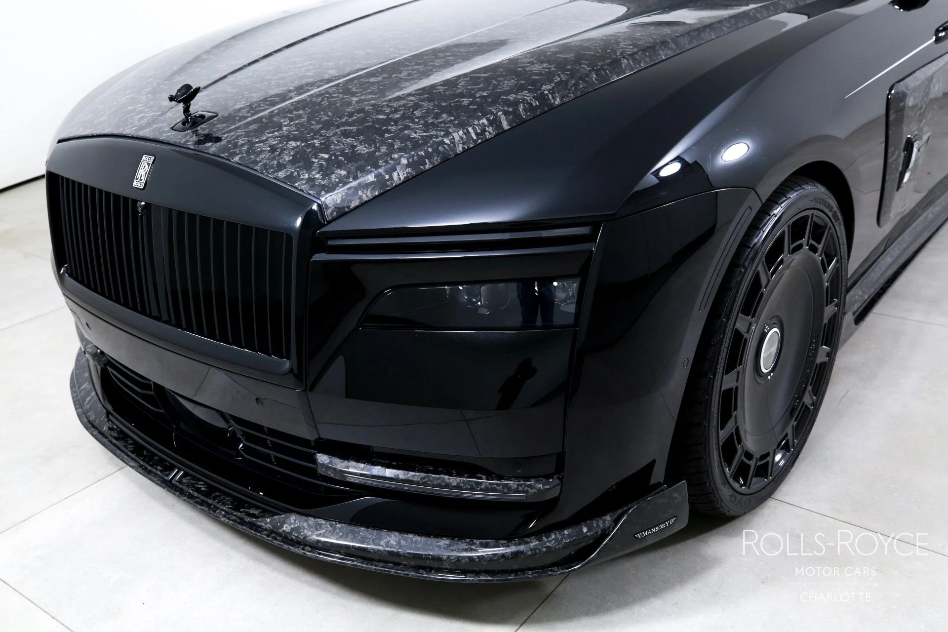mph035_667530086_Used_2024_Rolls_Royce_Spectre_1757714259_210914bca9