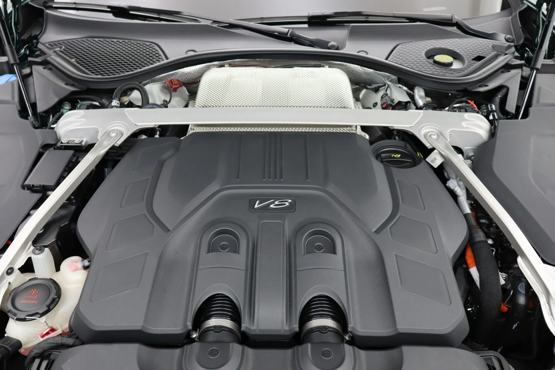 mph035_667546893_New_2026_Bentley_Continental_GTC_f4b809784c