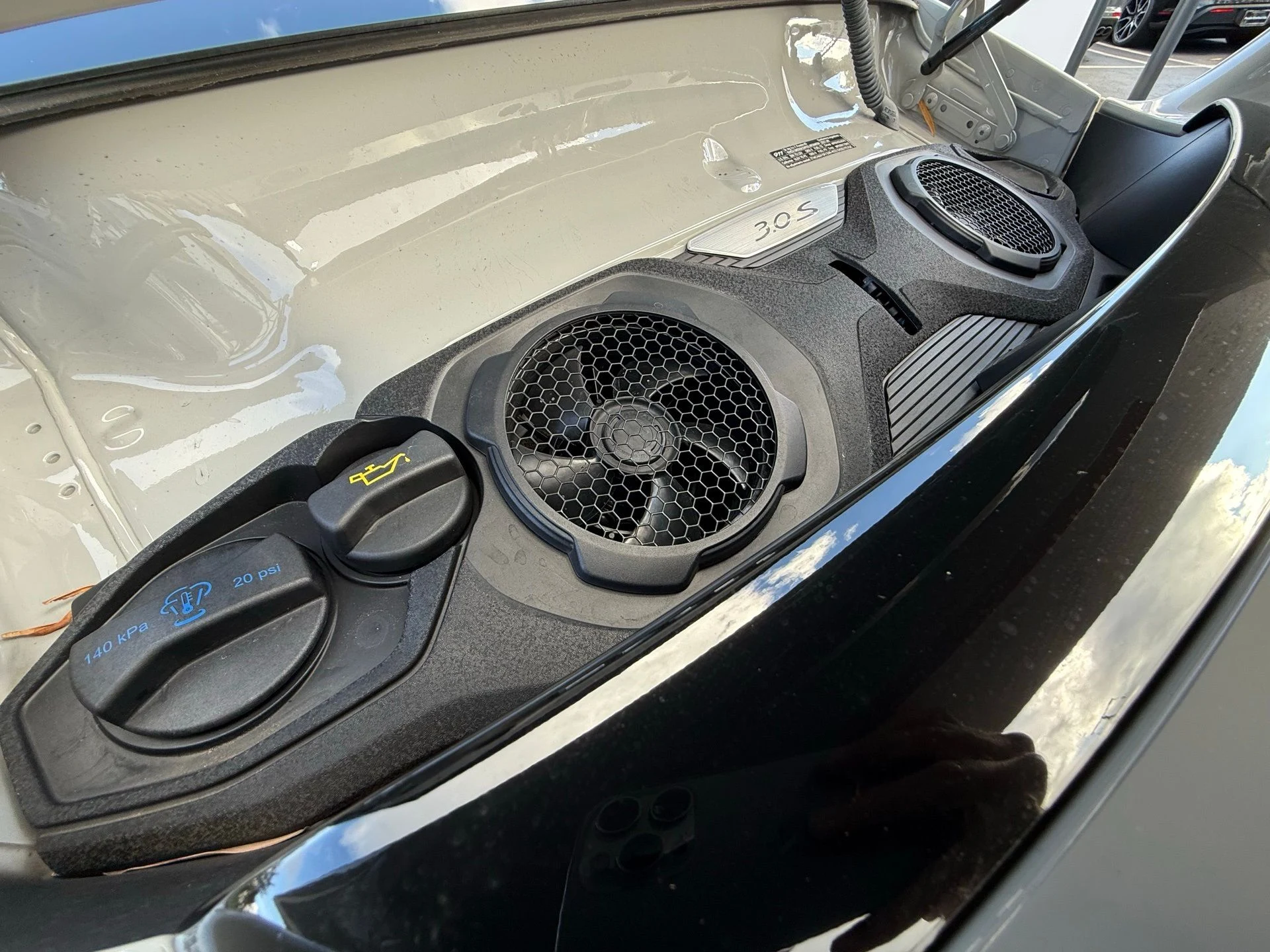 mph035_669658938_b2eb655c16d7f764603d07e961268f95_82670ef969