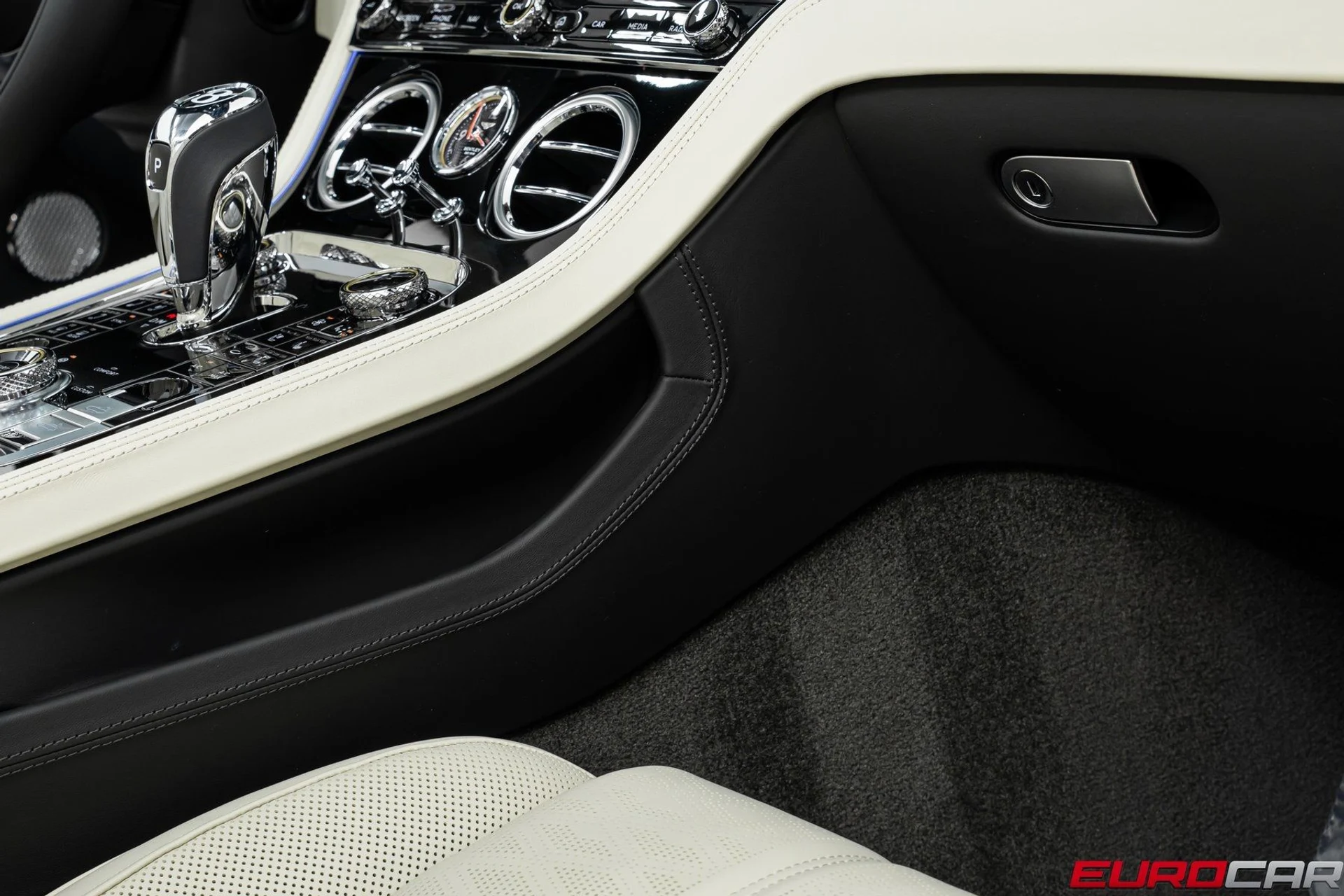 mph035_683205117_image_36_27f4ad8a25