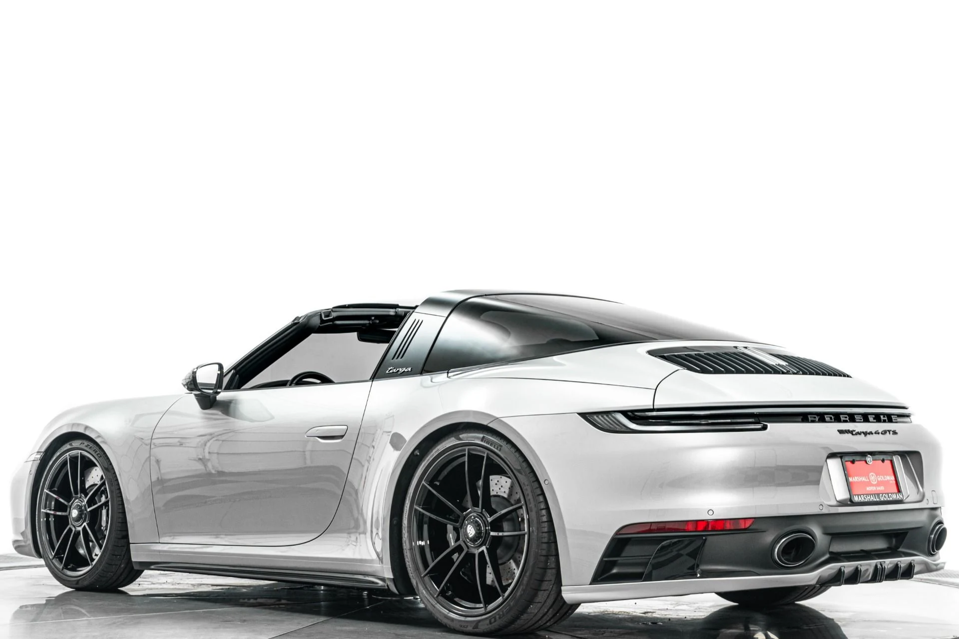 mph035_68517401_Used_2022_Porsche_911_Targa_4_GTS_1781103510_b8c02f627a