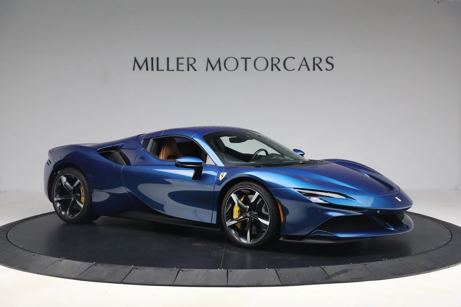 mph035_698897184_Used_2024_Ferrari_SF_90_Spider_1791405464_79b92f27e4