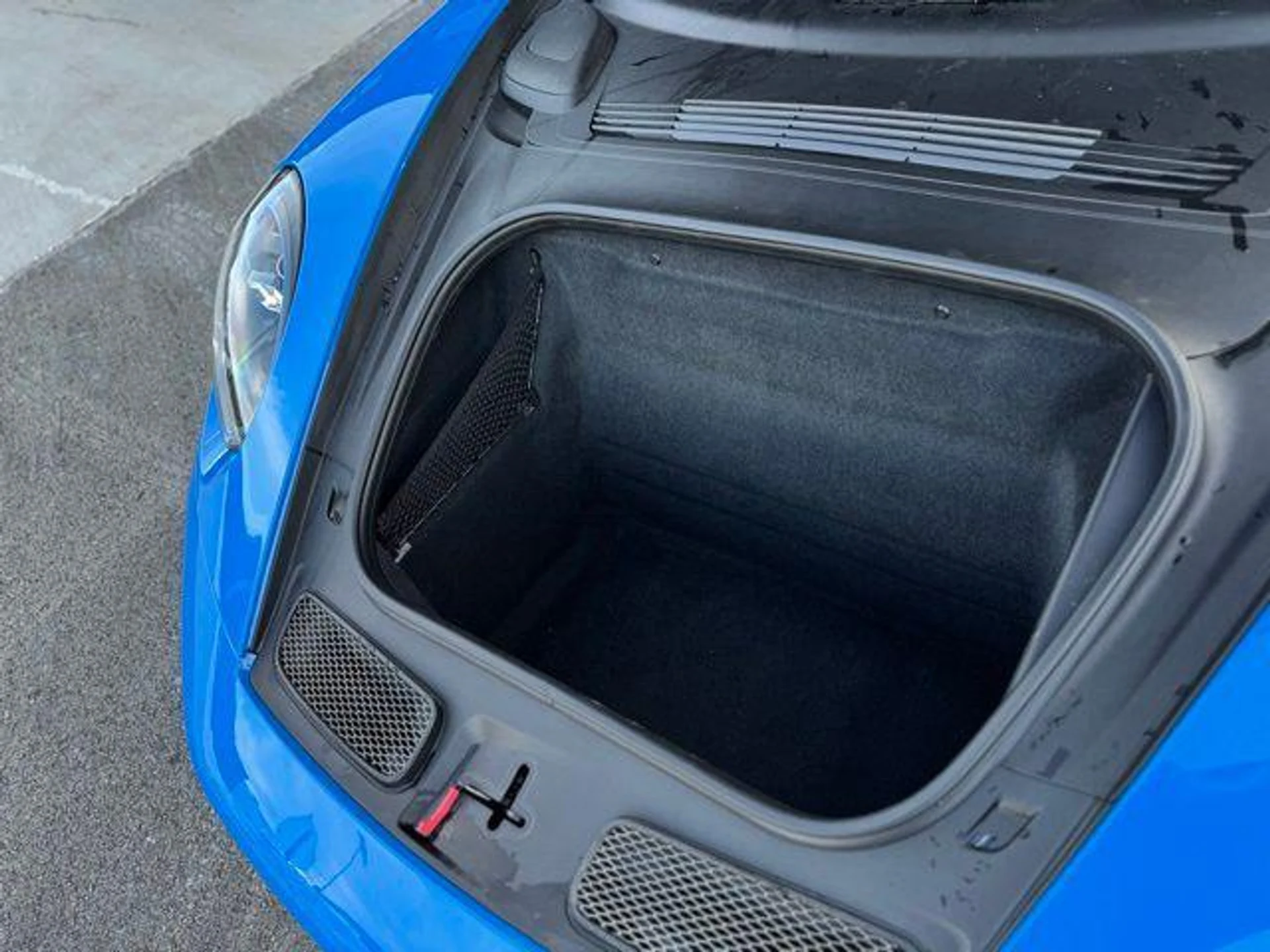 mph035_703895271_v1_Lv_Qh_I_Ri_XVY_Y85_W3_MW_Vfsc0w8_67781b74f5