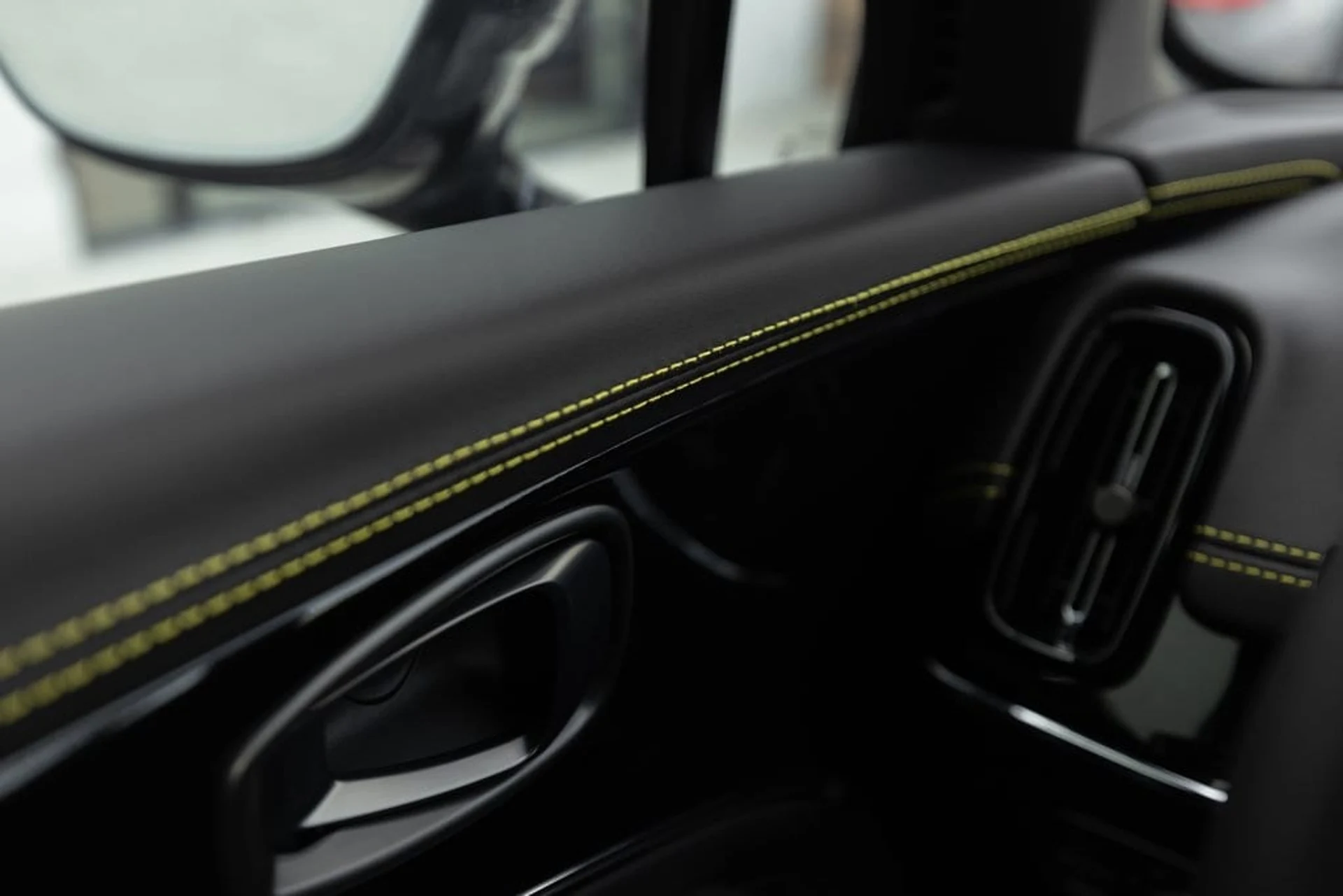 mph035_705350934_c829b51a396eb1e27da7269a2dce63b0x_e2fd116d92