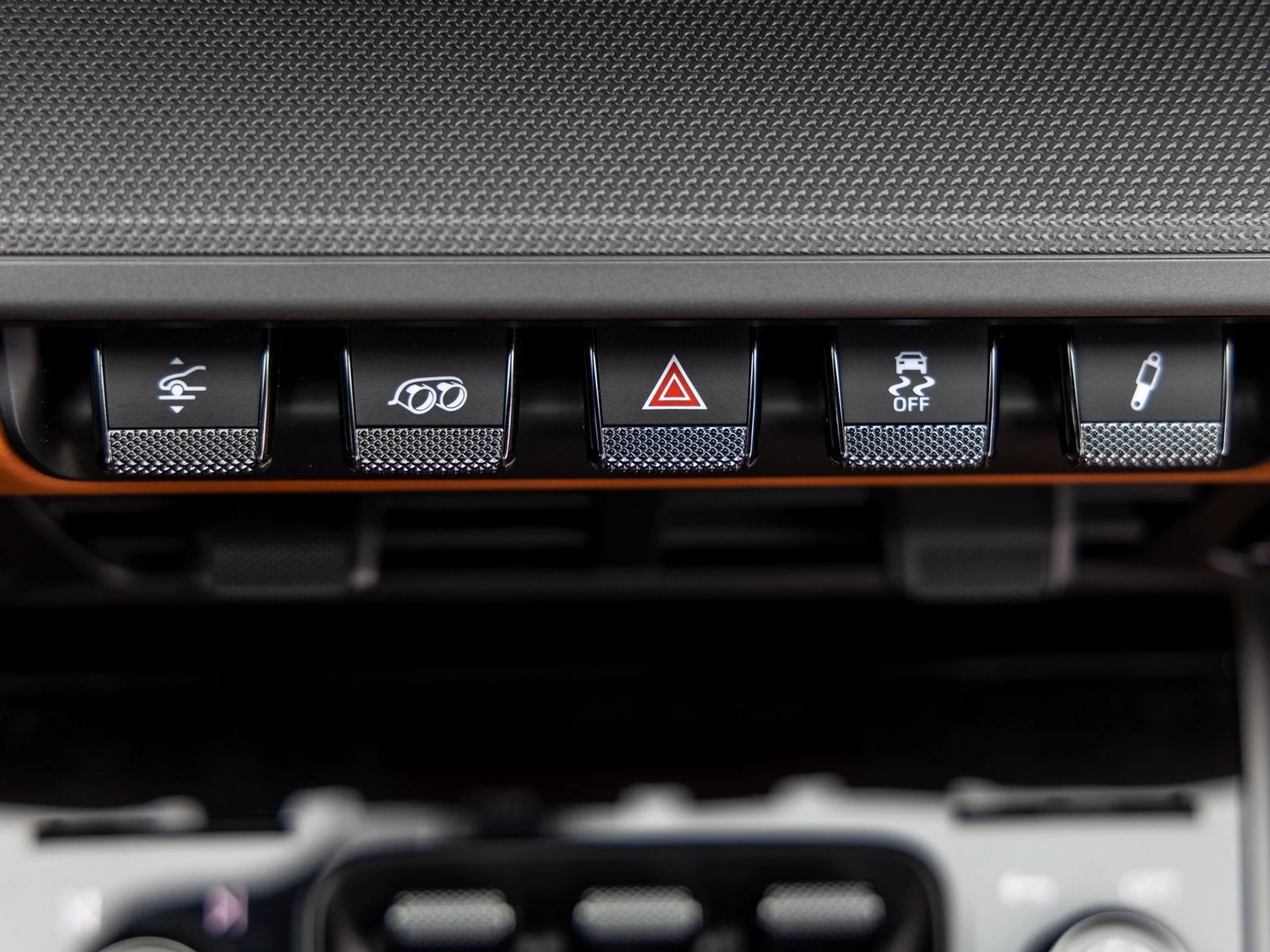 mph035_709716494_36_044972914b