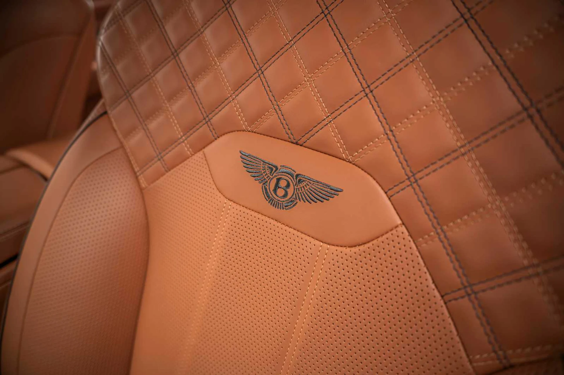 mph035_710693748_baf199f5a2df6f2ac137cf0c59de276dx_be9046a101