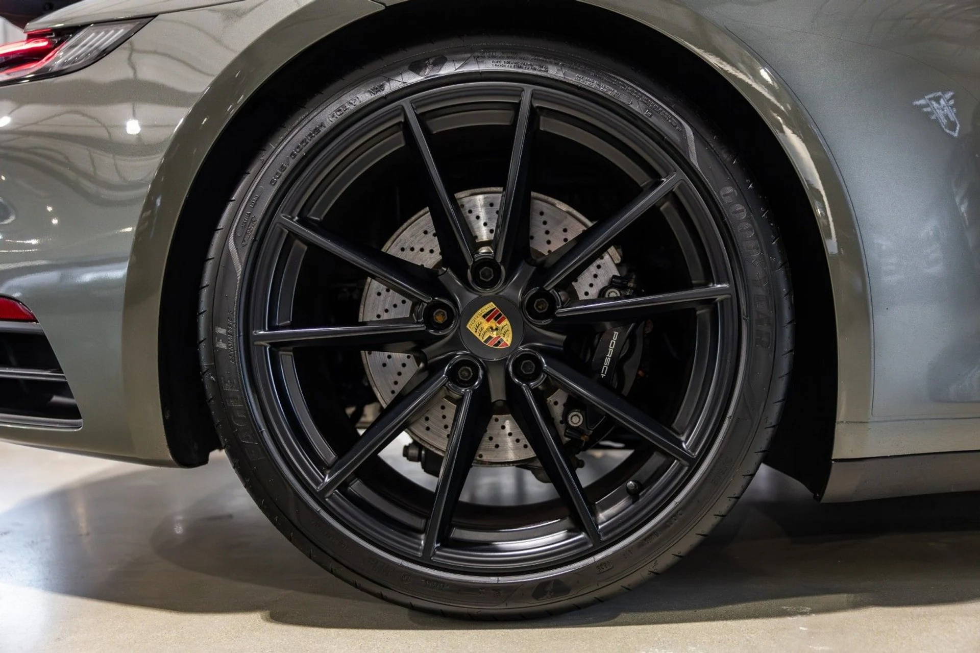 mph035_714256208_DA_a9fe2e252b