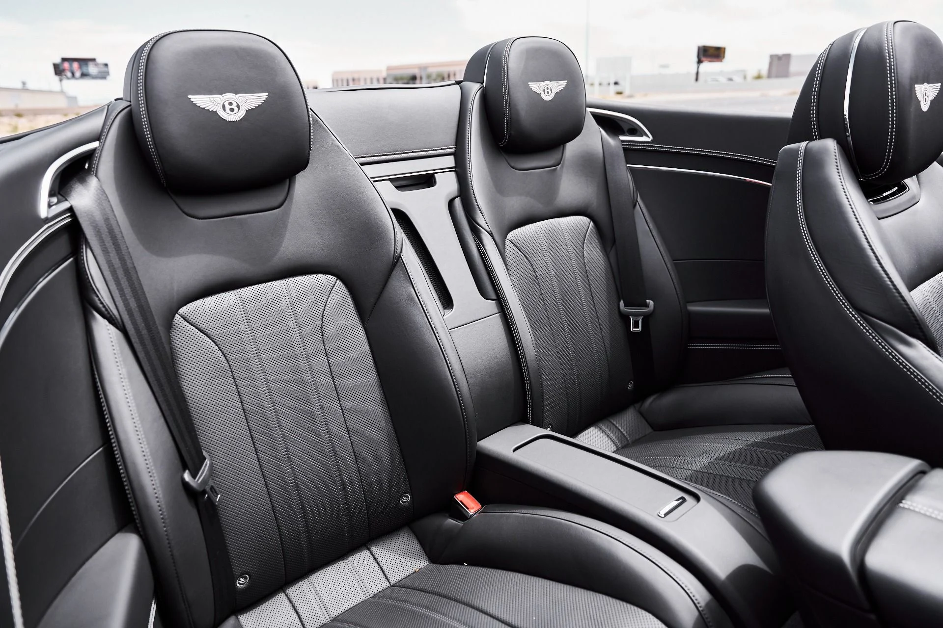 mph035_719608418_Used_2020_Bentley_Continental_GT_V8_1777078767_60419fed3e