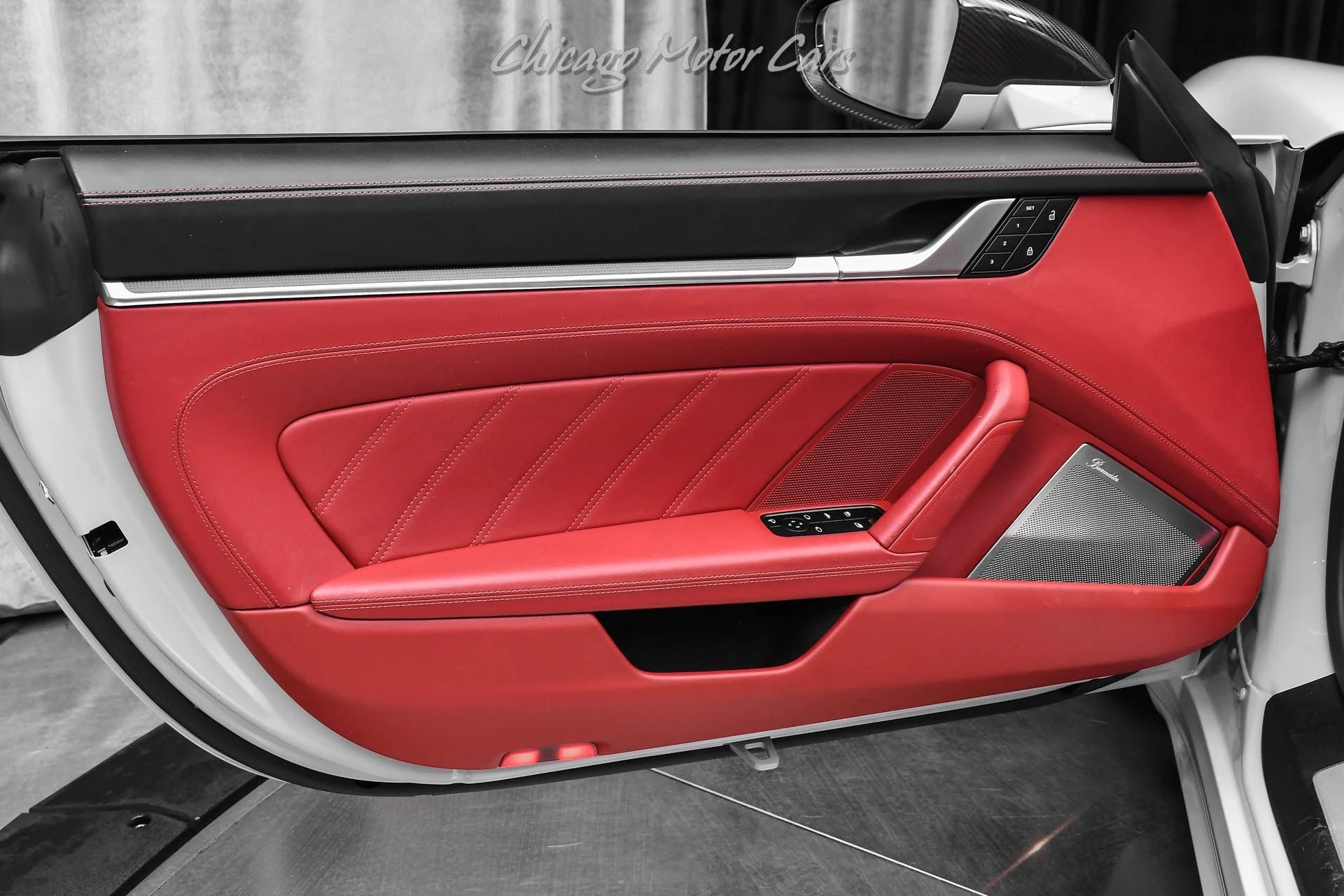 mph035_73516630_13045_p36_l_dae9dd6211