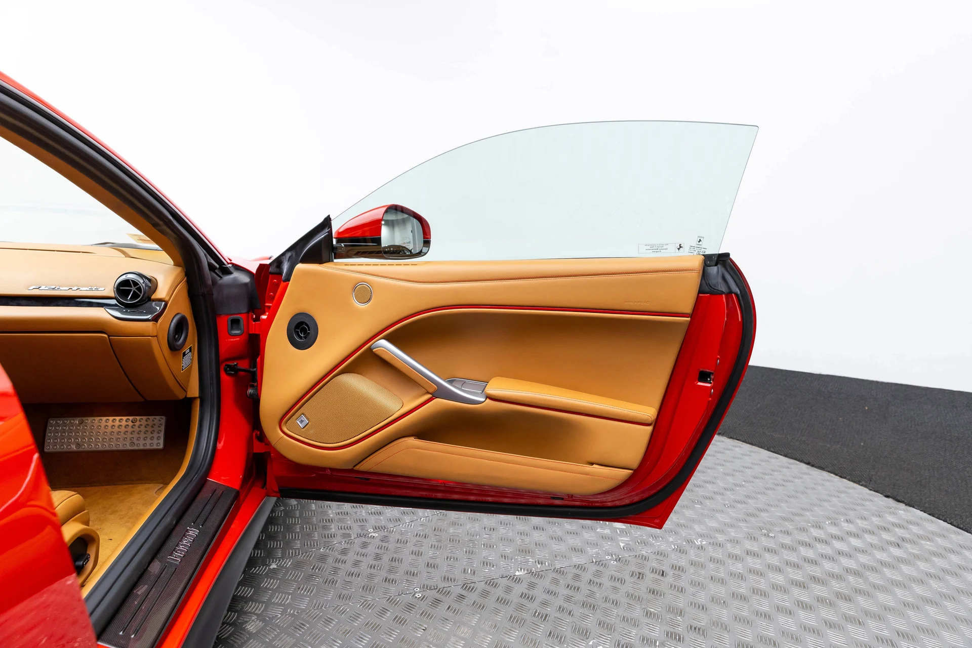 mph035_74240078_d6bd69376df44c169448ef402d58385c_e31d72a18e