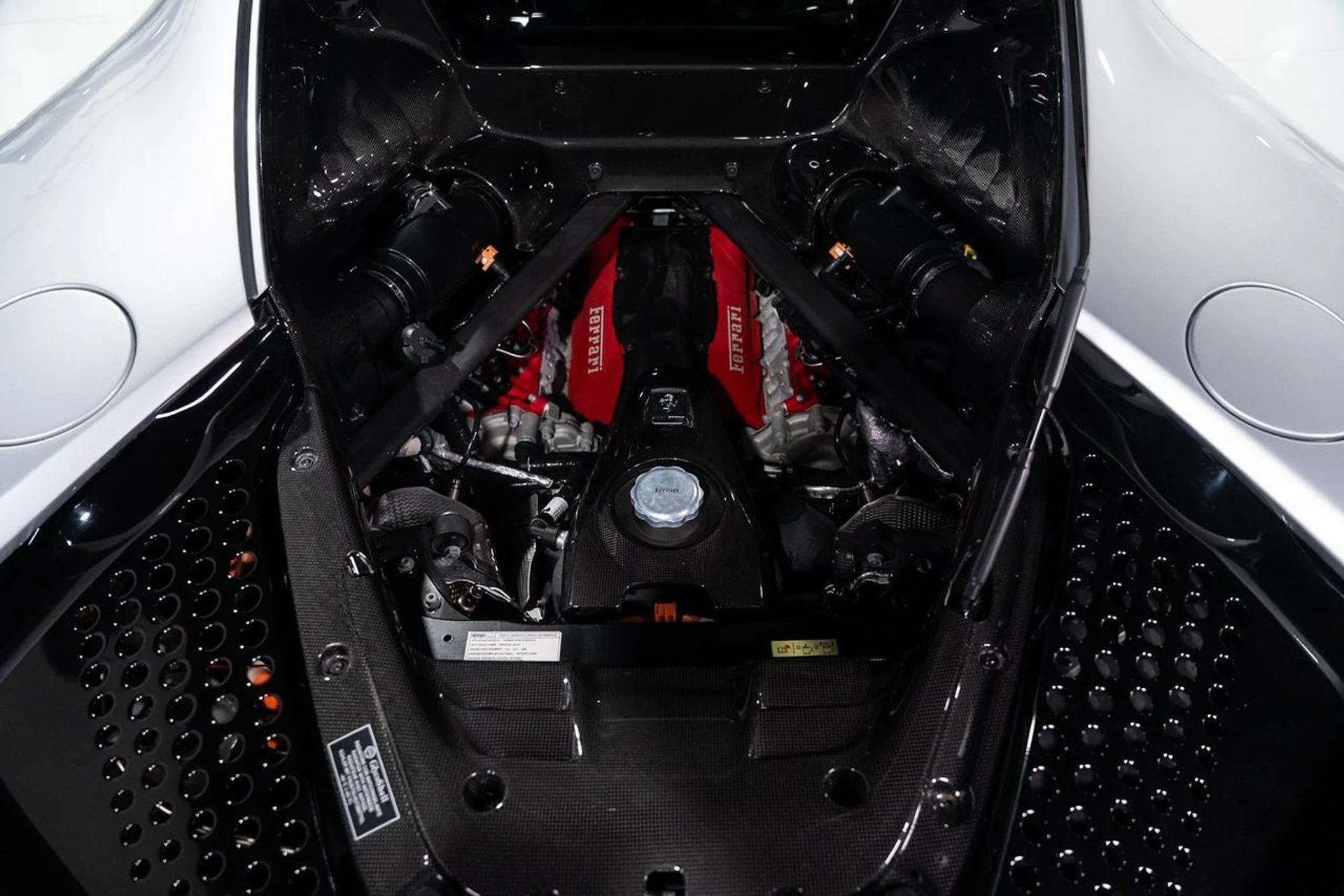 mph035_745756057_a190c91ddb9dbd97ced772dc79069389_b2cd2be570