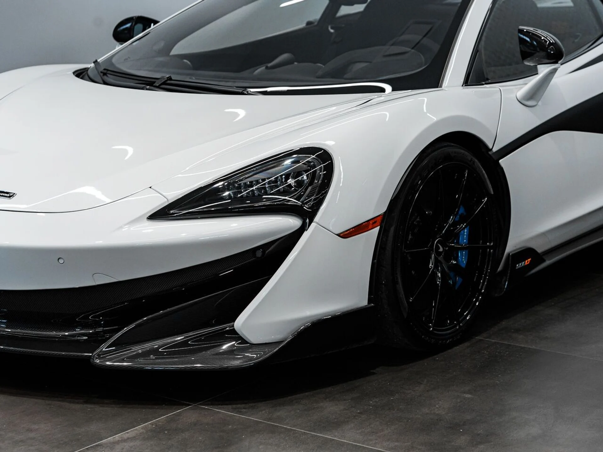 mph035_749805776_mclaren_600lt_2019_jpg_v_1758918548_6aaae3be06