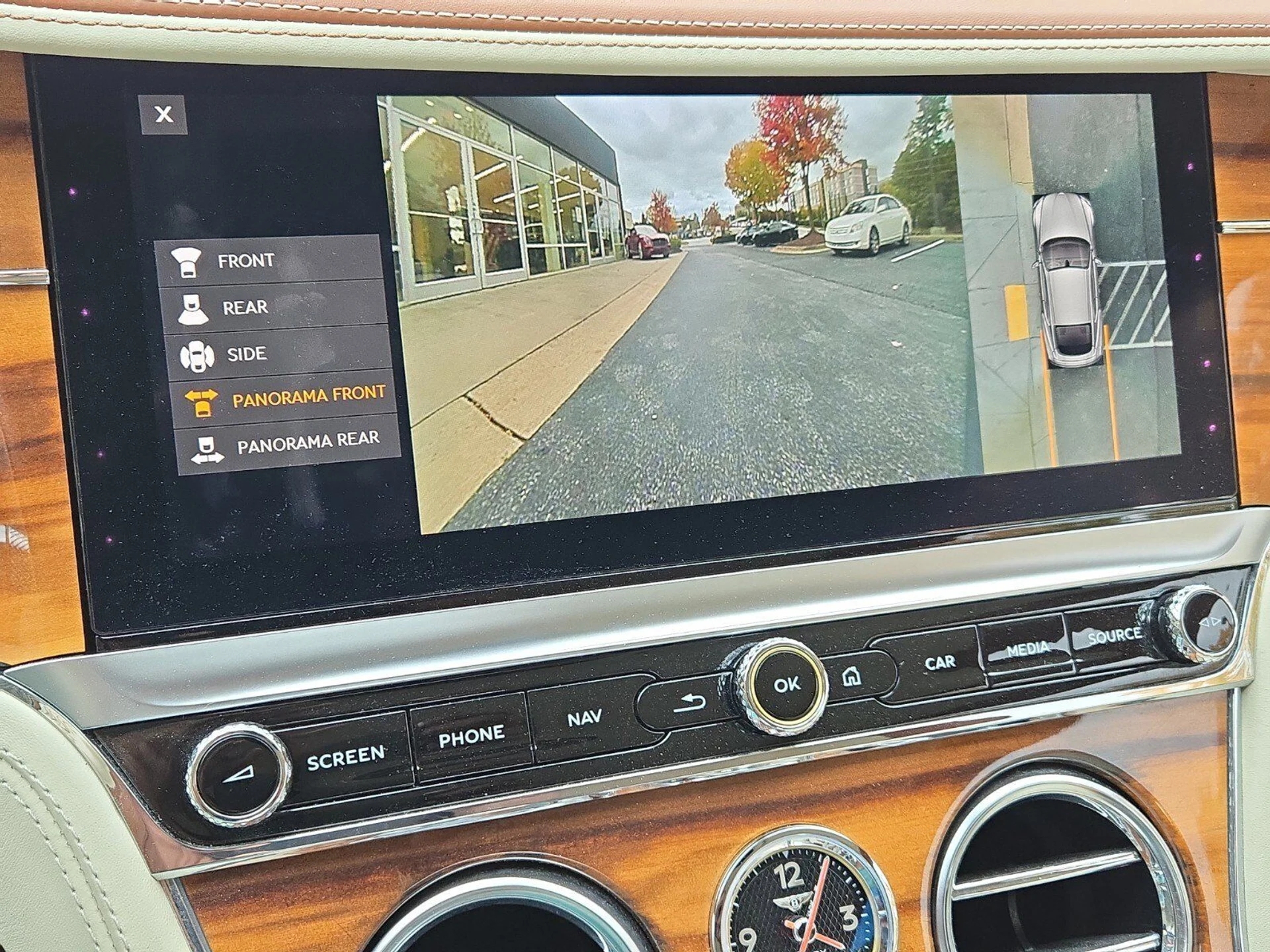 mph035_749905818_17d45b2615bdcef02abf0754a9494393x_5cdf978074