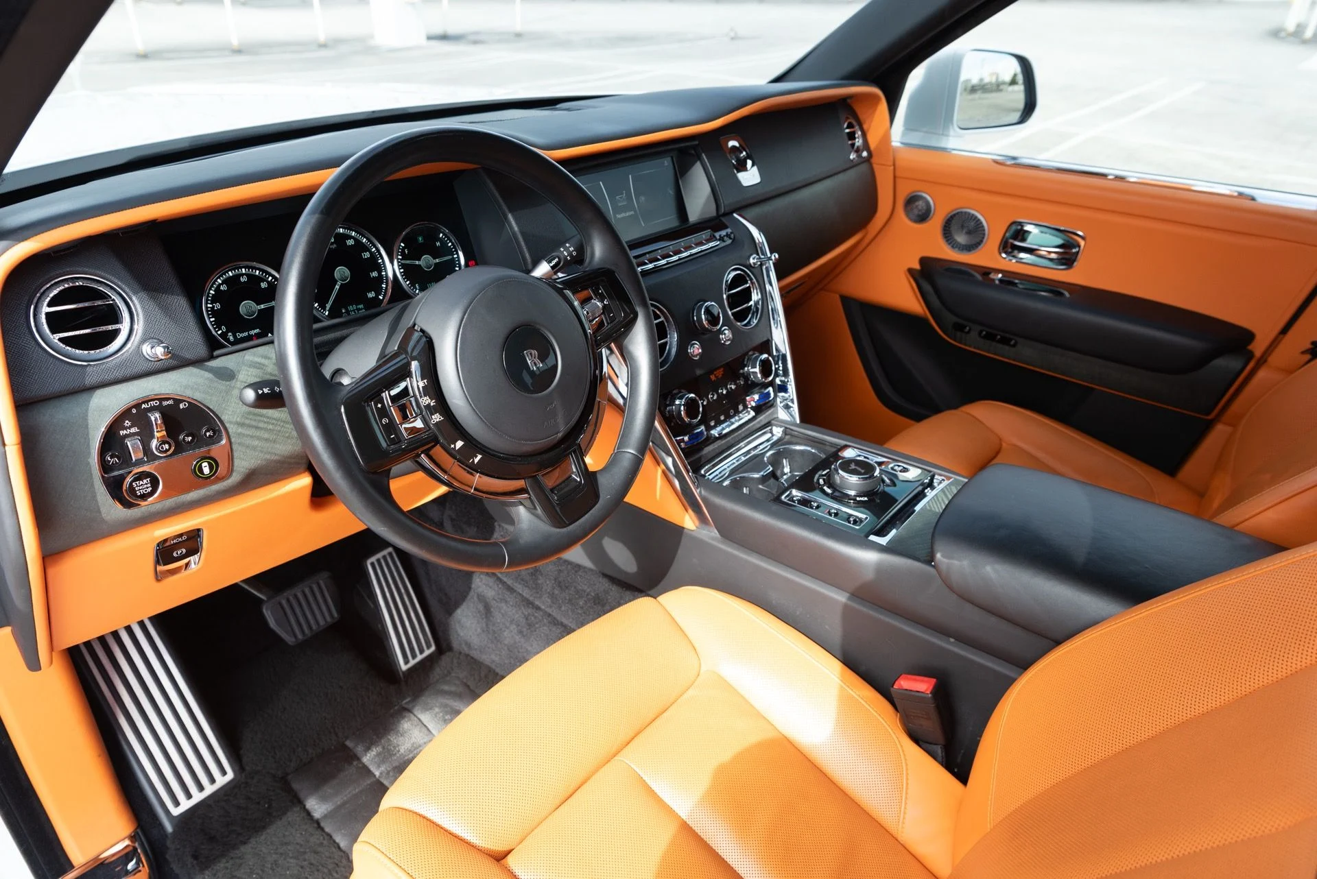 mph035_752658604_Used_2020_Rolls_Royce_Cullinan_1764721010_ecff3e4256