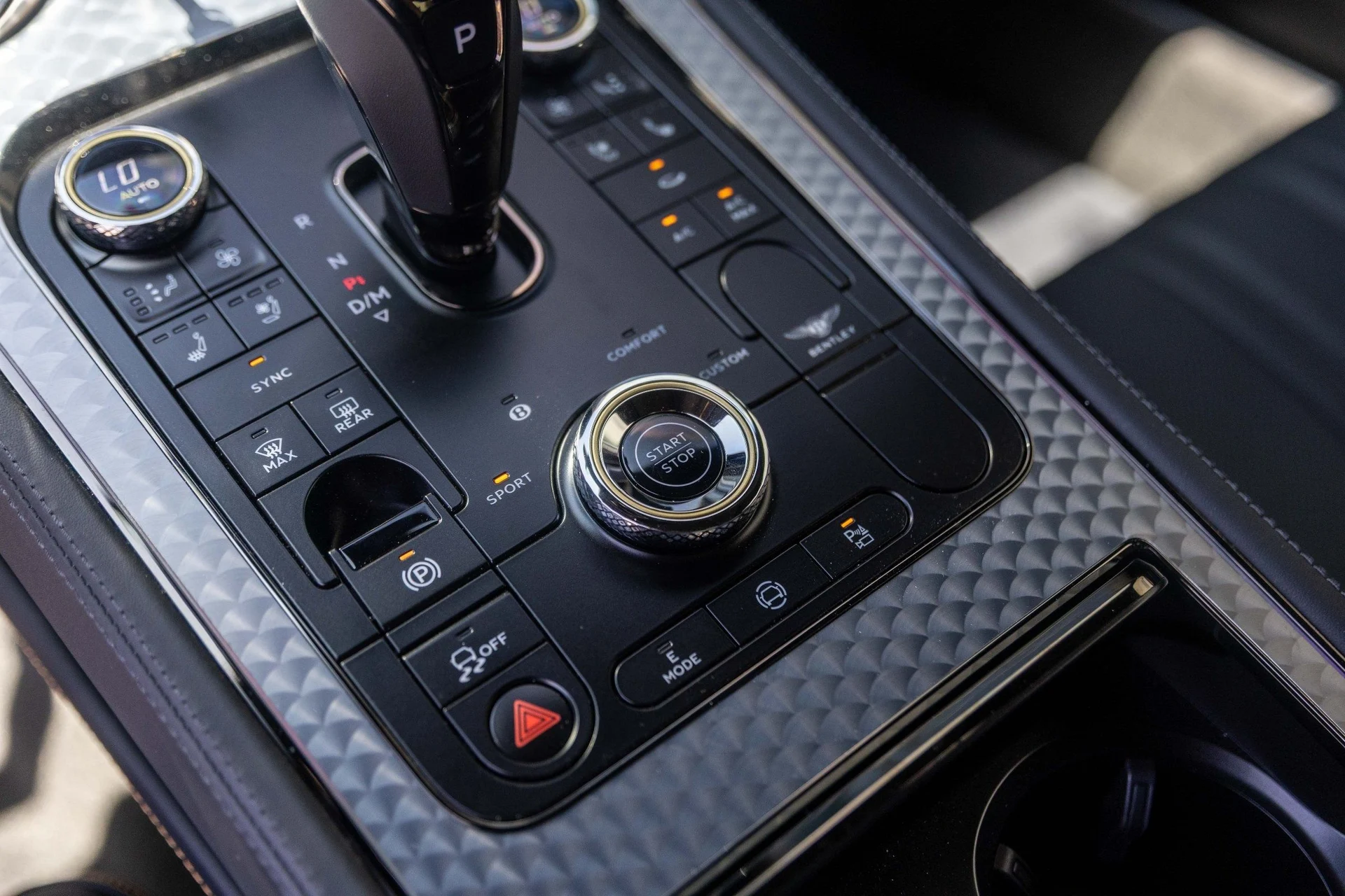 mph035_754825347_Hi_Tech_Luxury_Imports_LLC_SCBCP_2_ZG_0_SC_023285_image_35_f54e5d1ef3