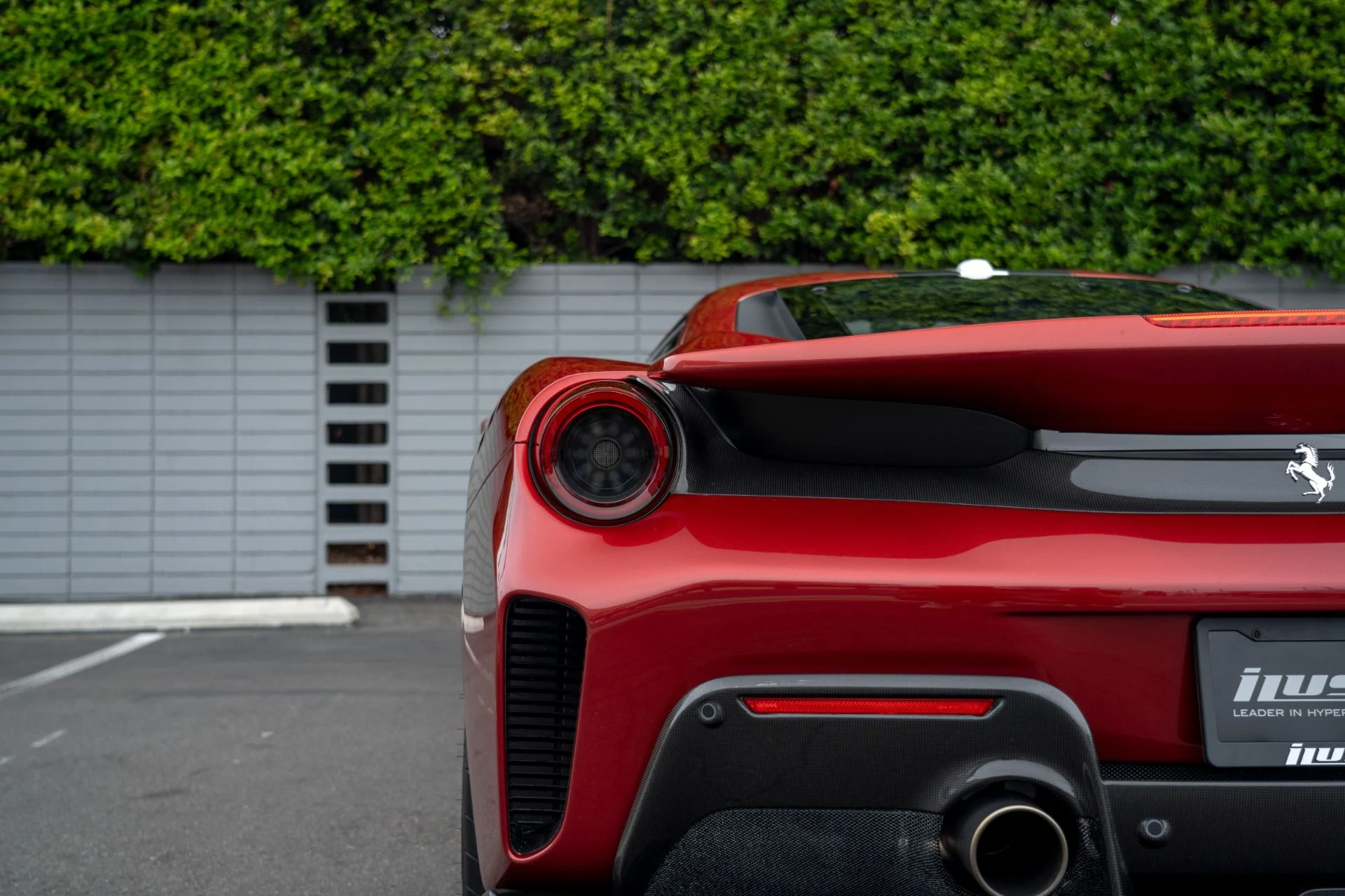 mph035_756663713_Used_2019_Ferrari_488_Pista_1759877636_30619ef124