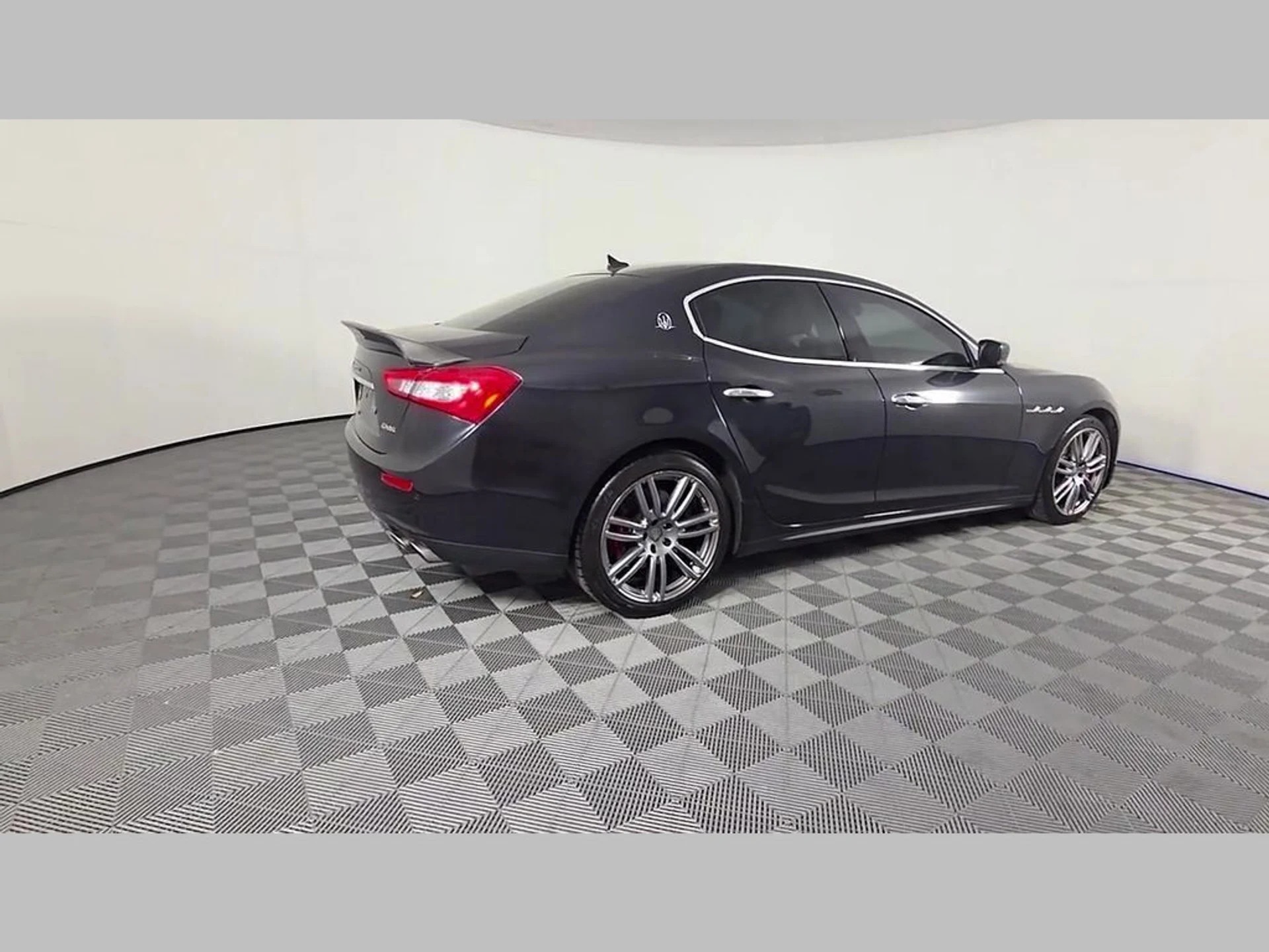 mph035_756670632_447f0ec108444ed1da9143c82f58d173_cf48d6b8e3