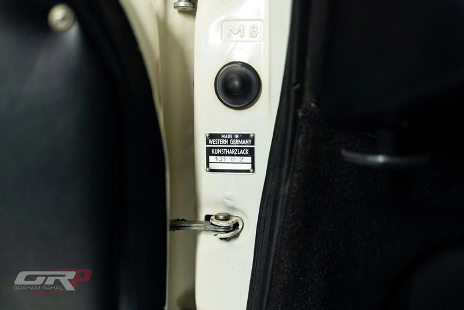 mph035_756910474_DCDF_2924_B3_BC_4_F96_8_D0_C_910_EB_76_C19_CC_317dd6eb47