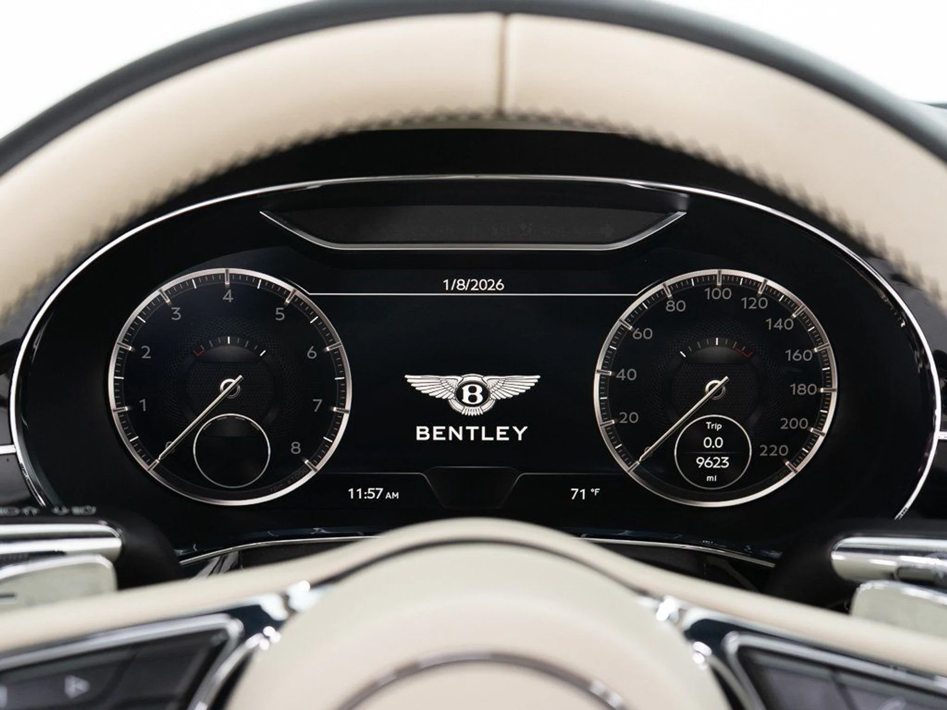 mph035_762360097_0387e56c761ec01e3f6e43dd84ded444_e82c26a178