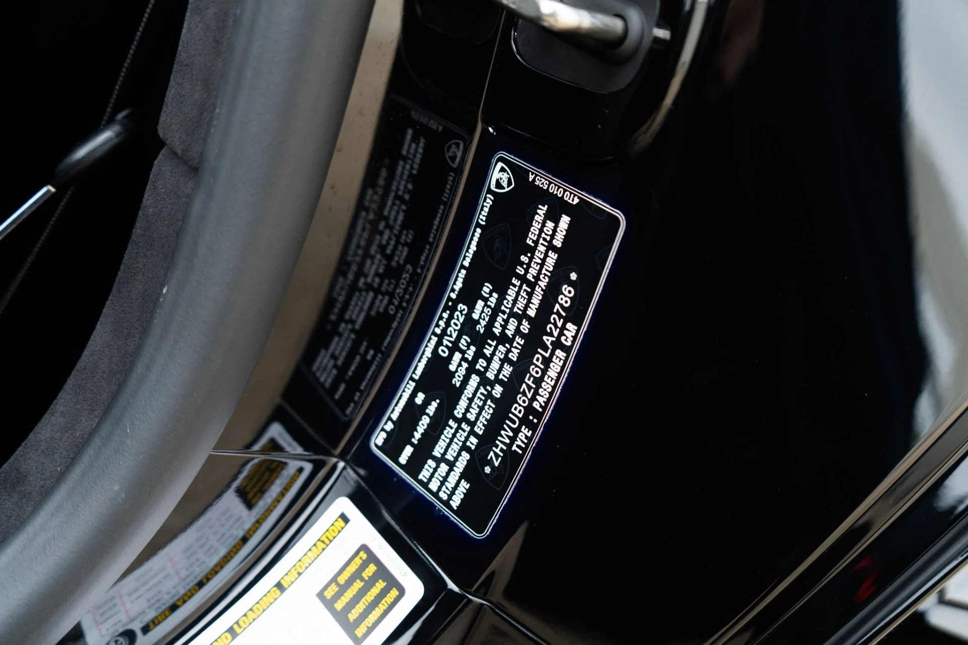 mph035_770416289_Used_2023_Lamborghini_Huracan_Tecnica_1768943844_07c4dd36fd