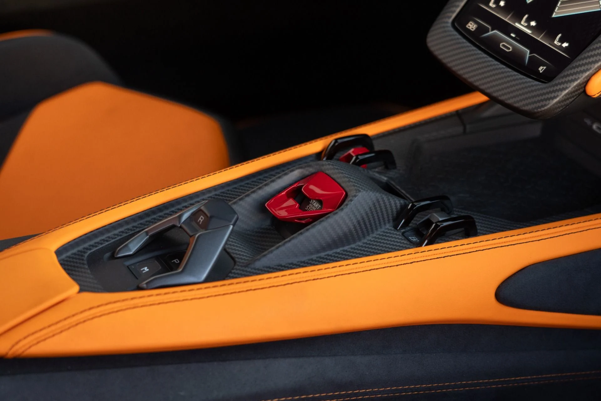 mph035_770460197_Used_2024_Lamborghini_Revuelto_1755720542_71ad1e9370