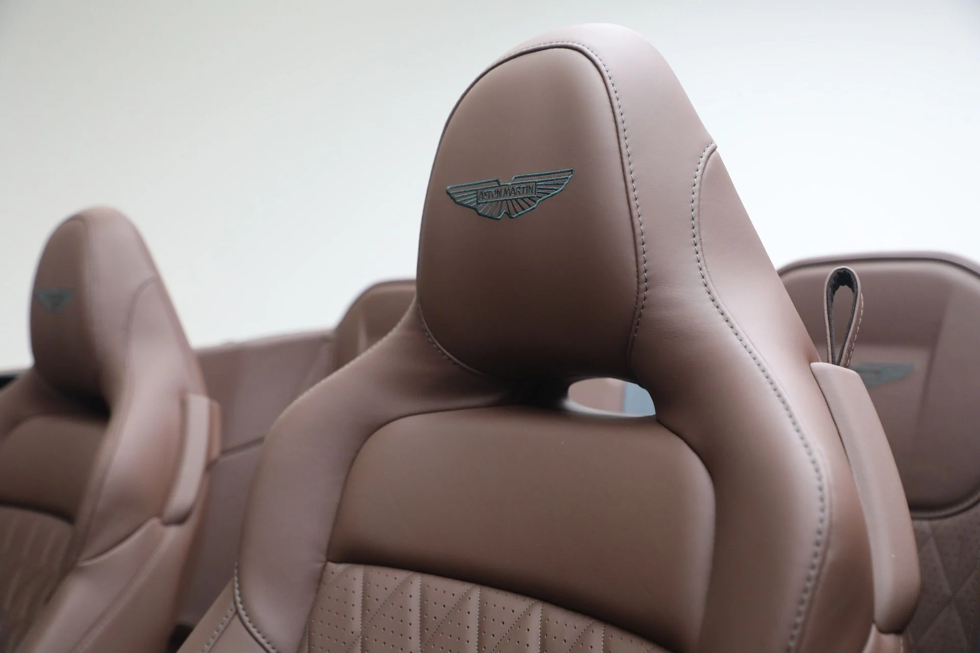 mph035_774626904_New_2026_Aston_Martin_DB_12_Volante_1767705692_76a65cd2c7