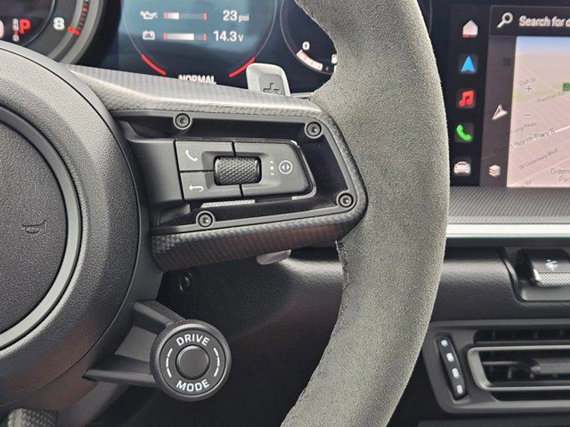 mph035_774953253_IB_0lz9c_Y5_e9_M1knq5_Kd8_F_Rcj0_324f1e0c32