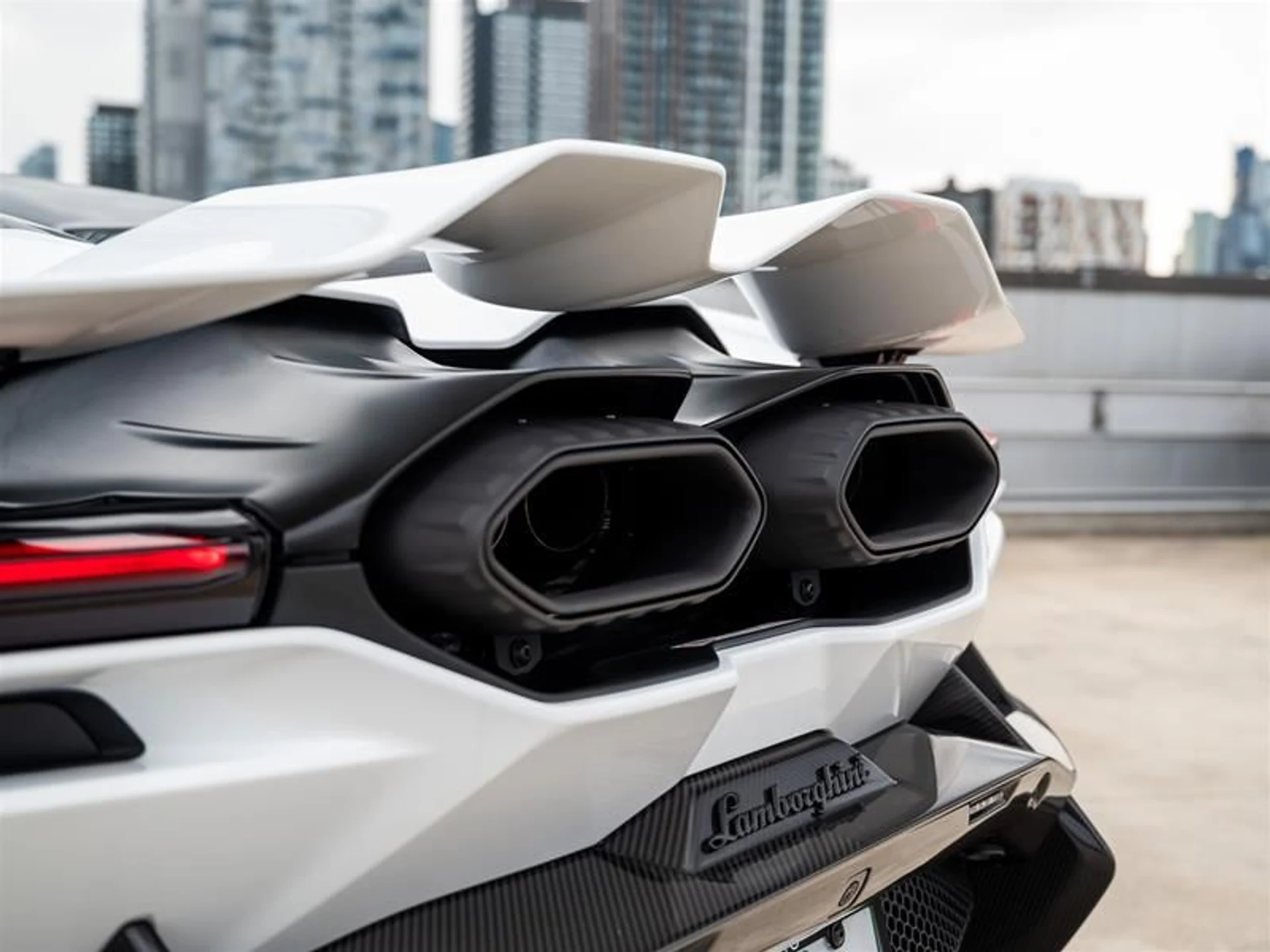 mph035_777599097_eqlokgwm_ef36a6039d