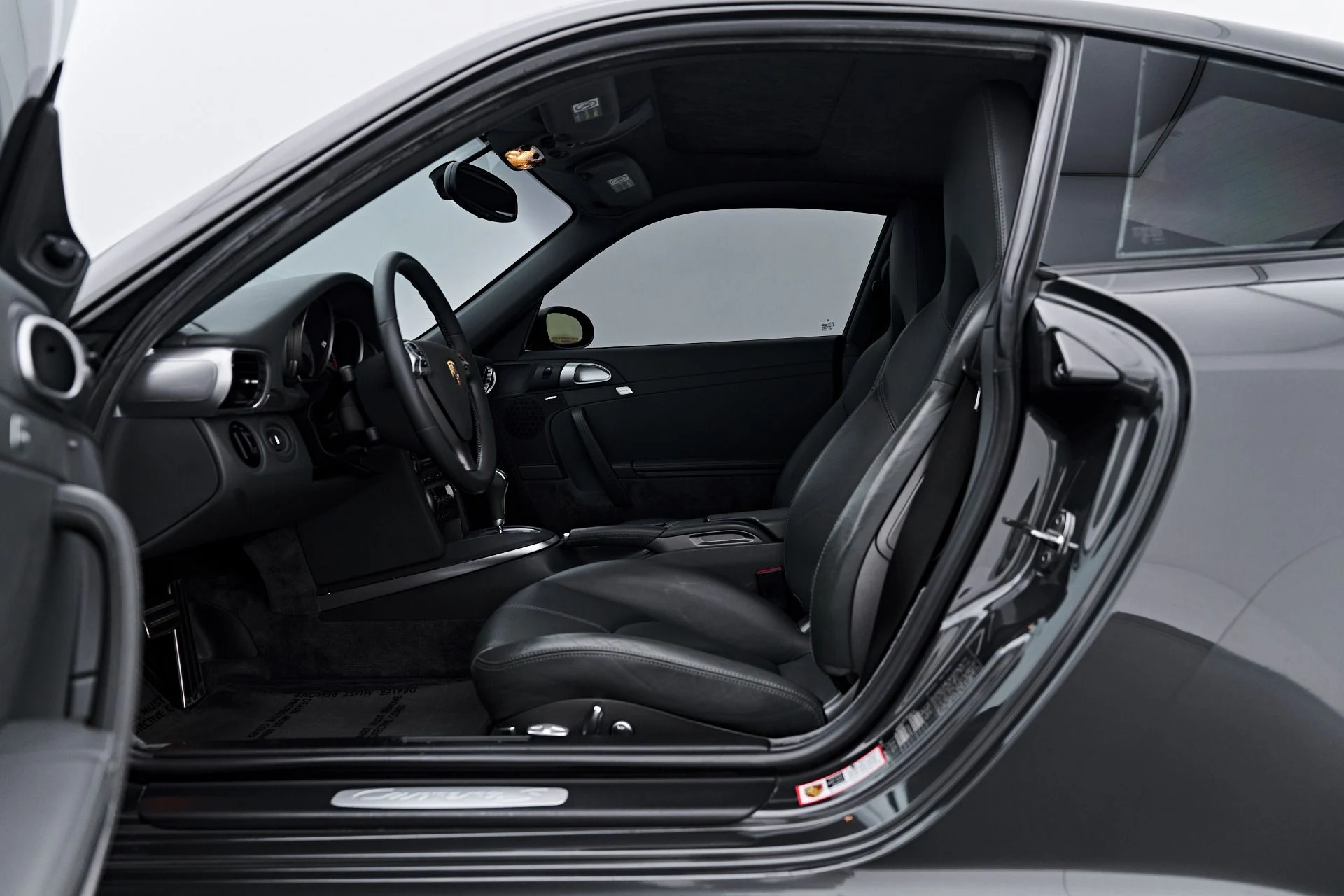mph035_785265743_Used_2005_Porsche_911_Carrera_S_1791837322_269f694570