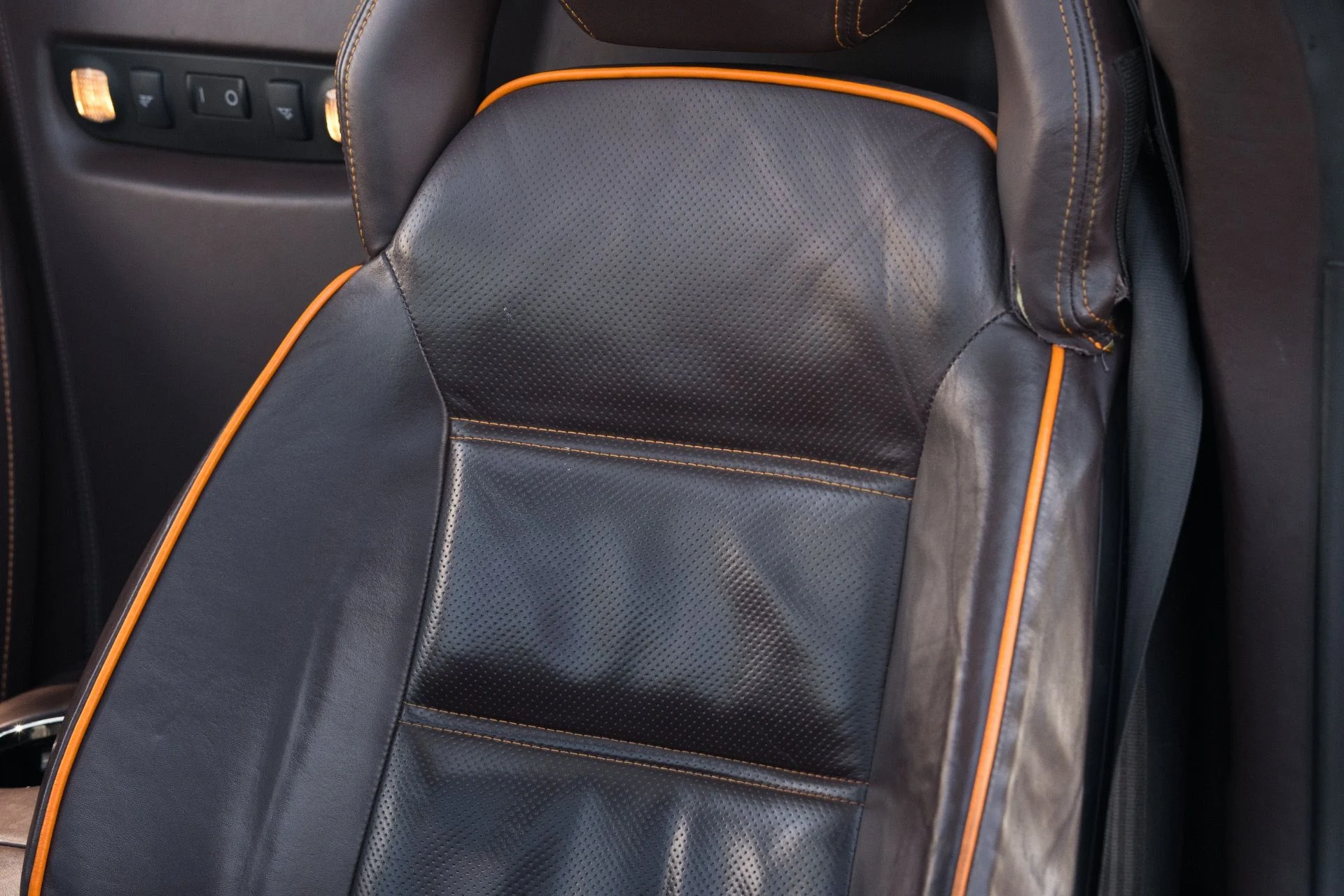 mph035_786941949_Used_2013_Lamborghini_Gallardo_LP_550_2_Spyder_1781152977_4adcbe8377