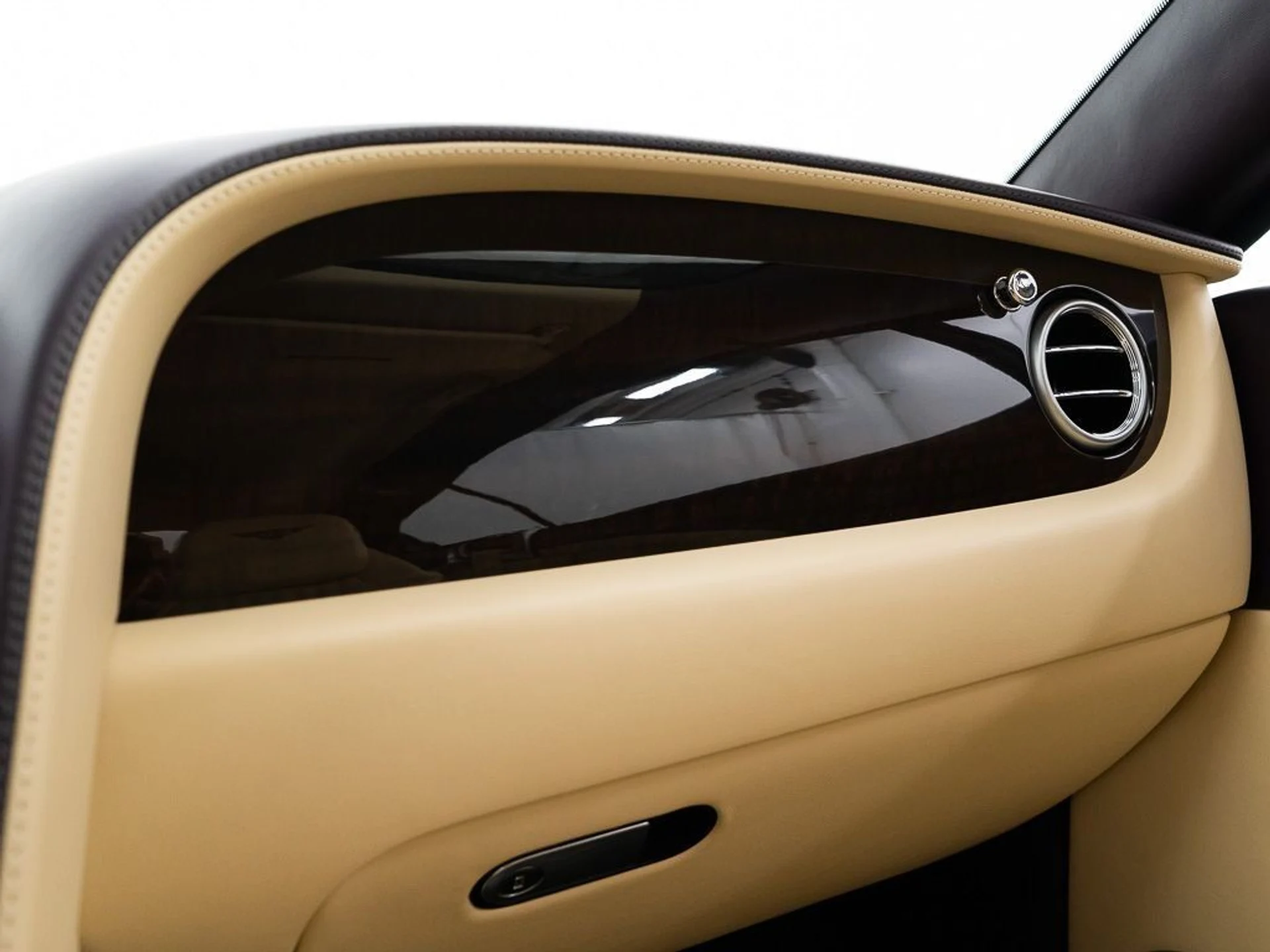 mph035_788755979_ab020c3d80251c9acfd0b0c02abd26ed_511c2c50da