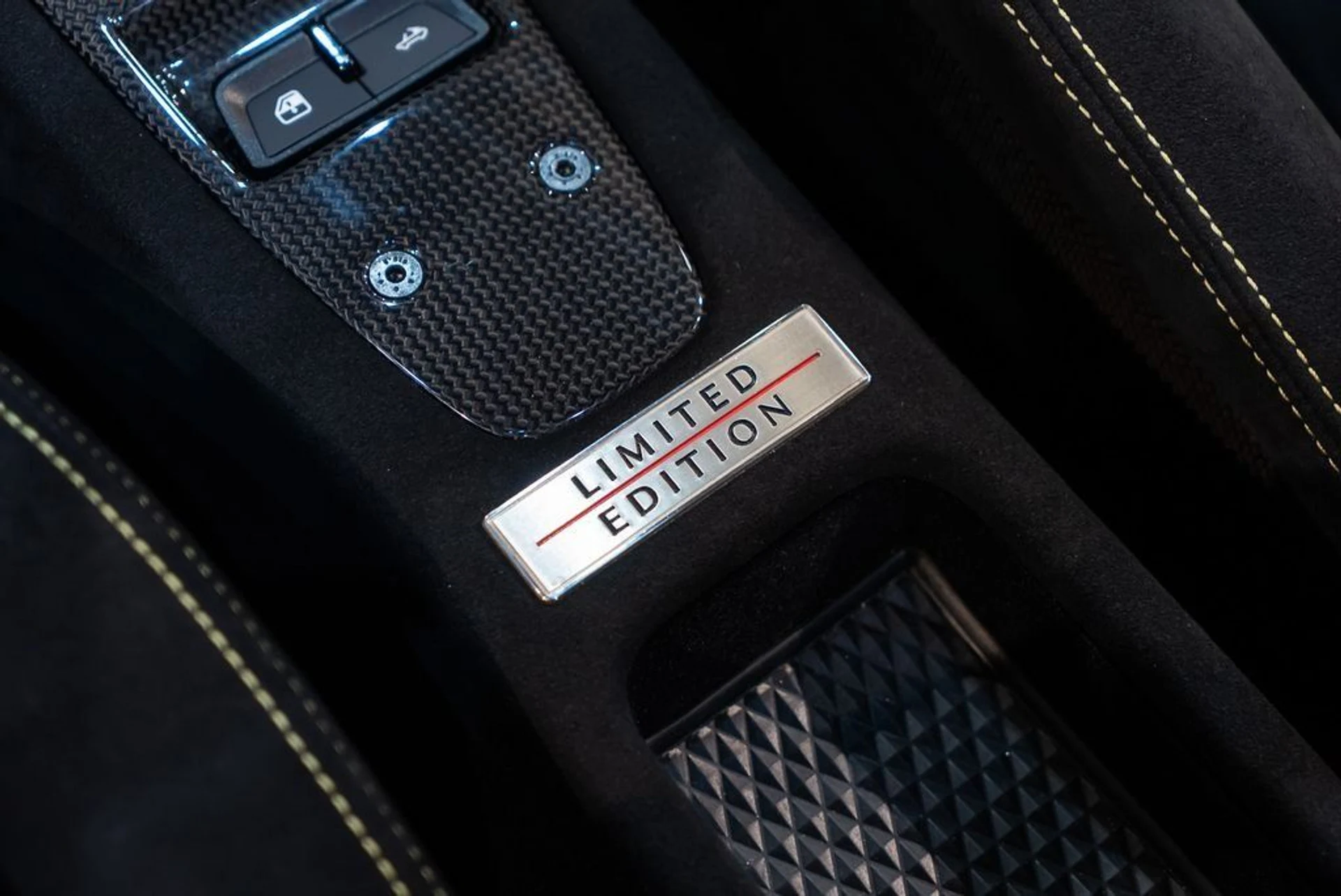 mph035_793028351_fd225de3e7aadc09d1856c9269196656_4435d240de