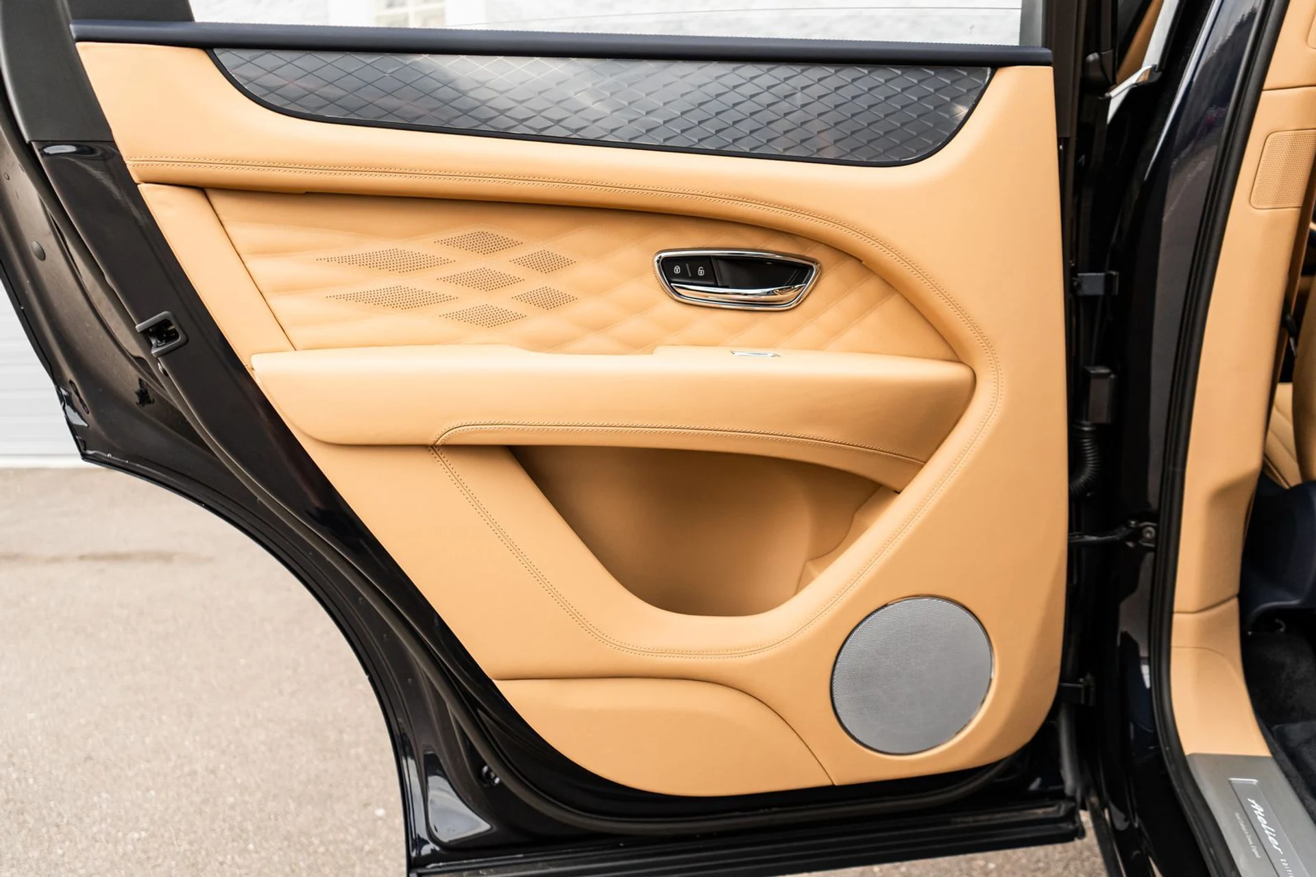 mph035_794327822_2f118e59_d39a_420f_bfa5_8bfe15ade727_c20a5157da