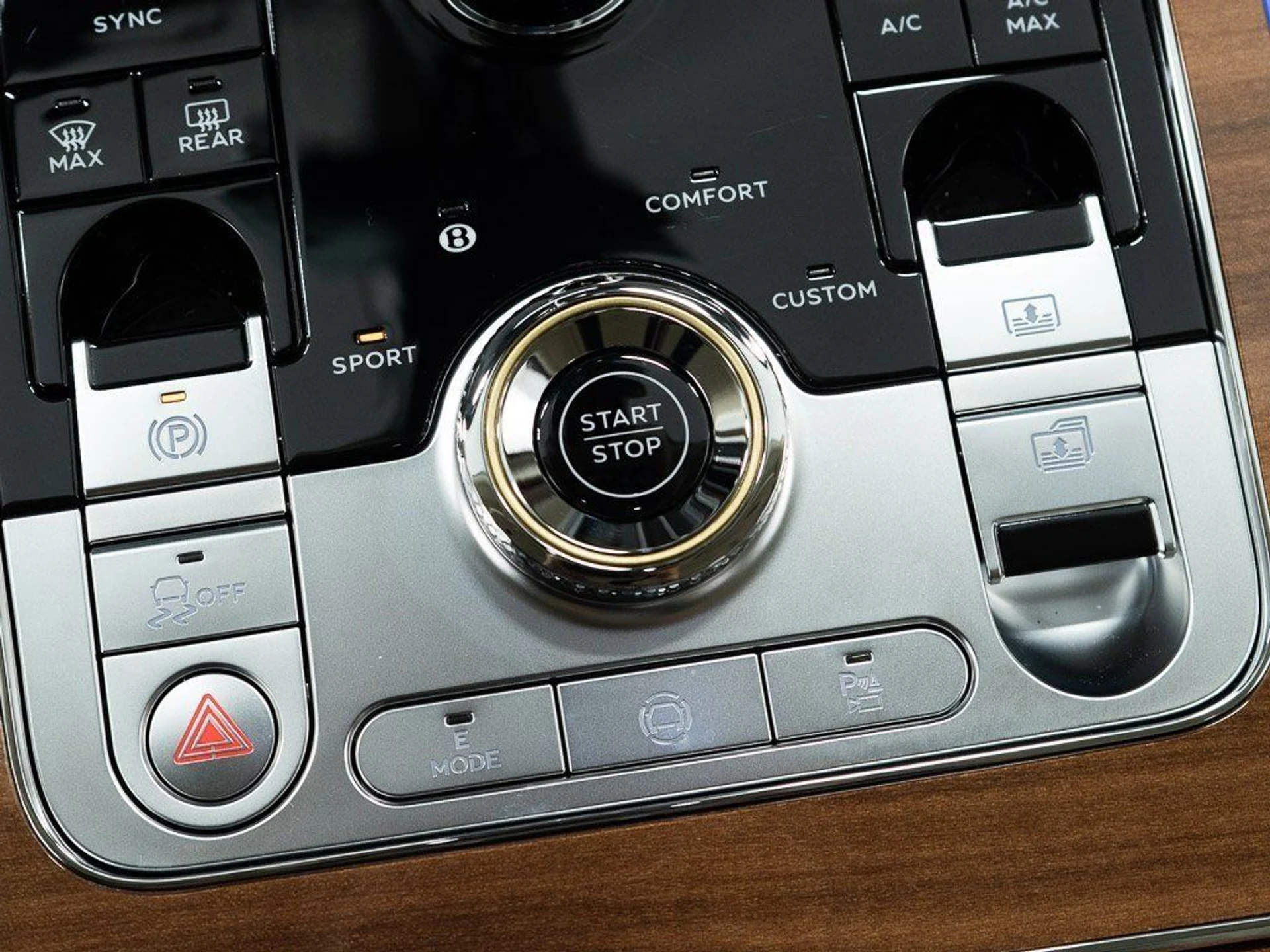 mph035_796966420_7b118c6d451fa4571b920621d4555fca_941976d103