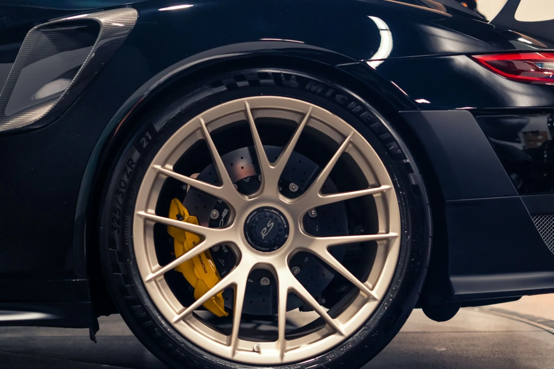 mph035_801830561_Used_2018_Porsche_911_GT_2_RS_Weissach_Pack_Mag_Wheels_1781559200_a255685259
