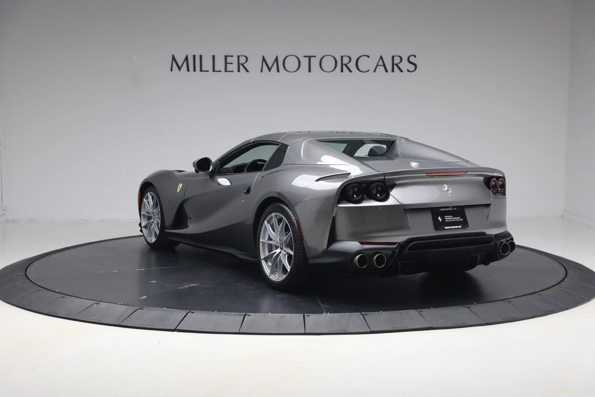 mph035_803948660_Used_2021_Ferrari_812_GTS_1781727053_59ffdd8620
