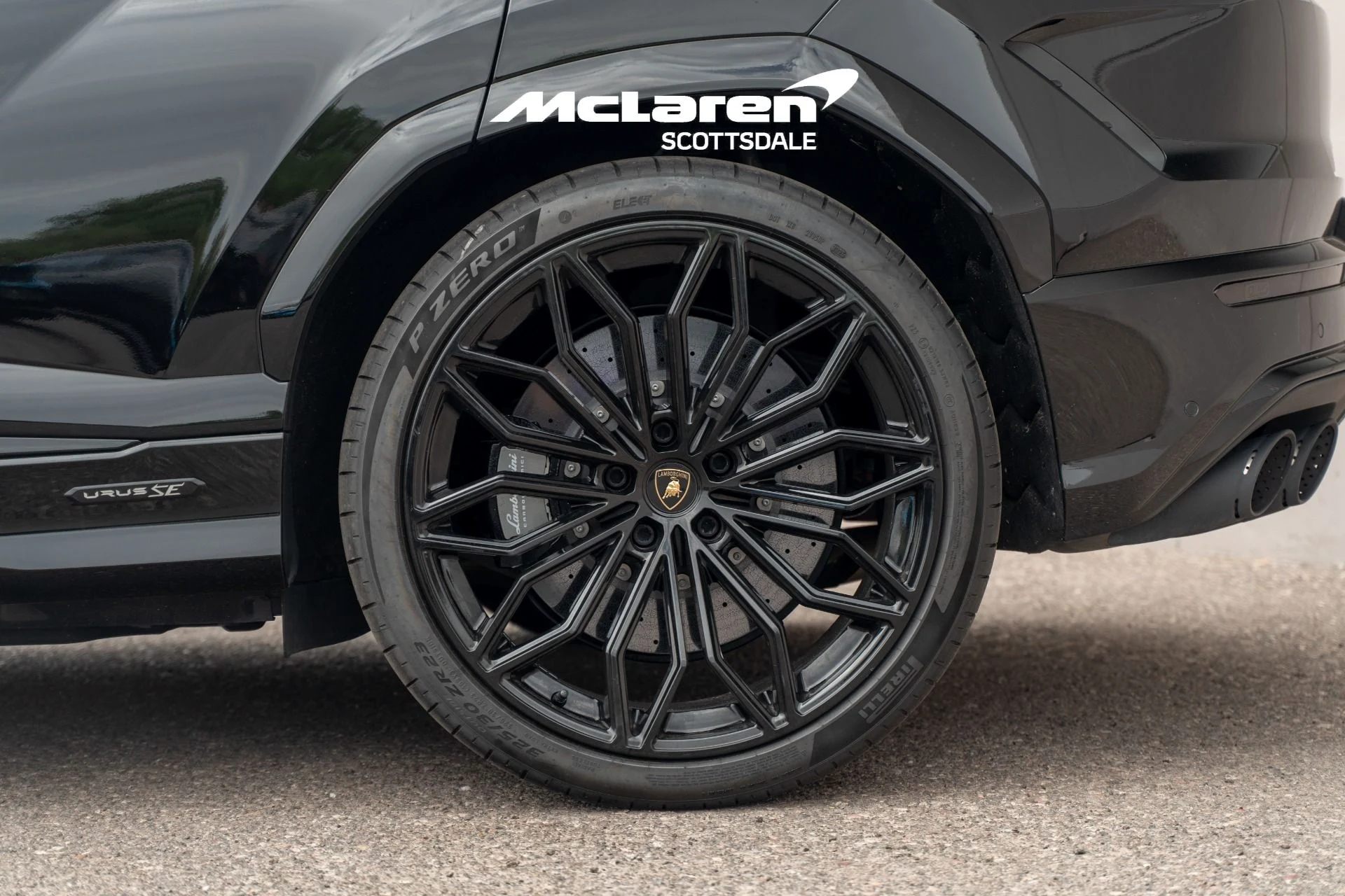 mph035_804239033_Used_2025_LAMBORGHINI_URUS_SE_1786123267_432afd5488