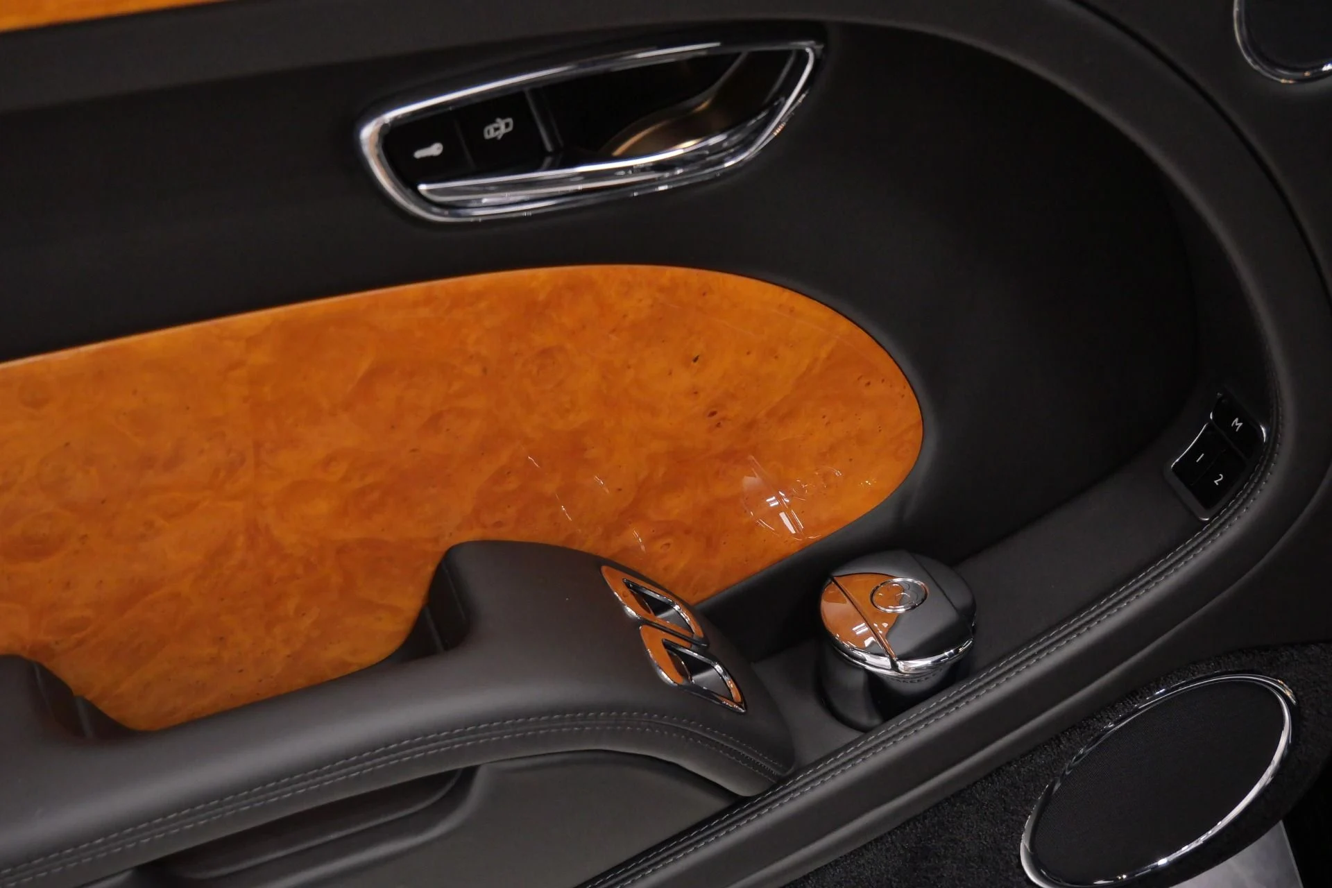mph035_814947349_Used_2013_Bentley_Mulsanne_Premier_Specification_Heated_and_Ventilated_Seats_1783449145_ed37acbb6e