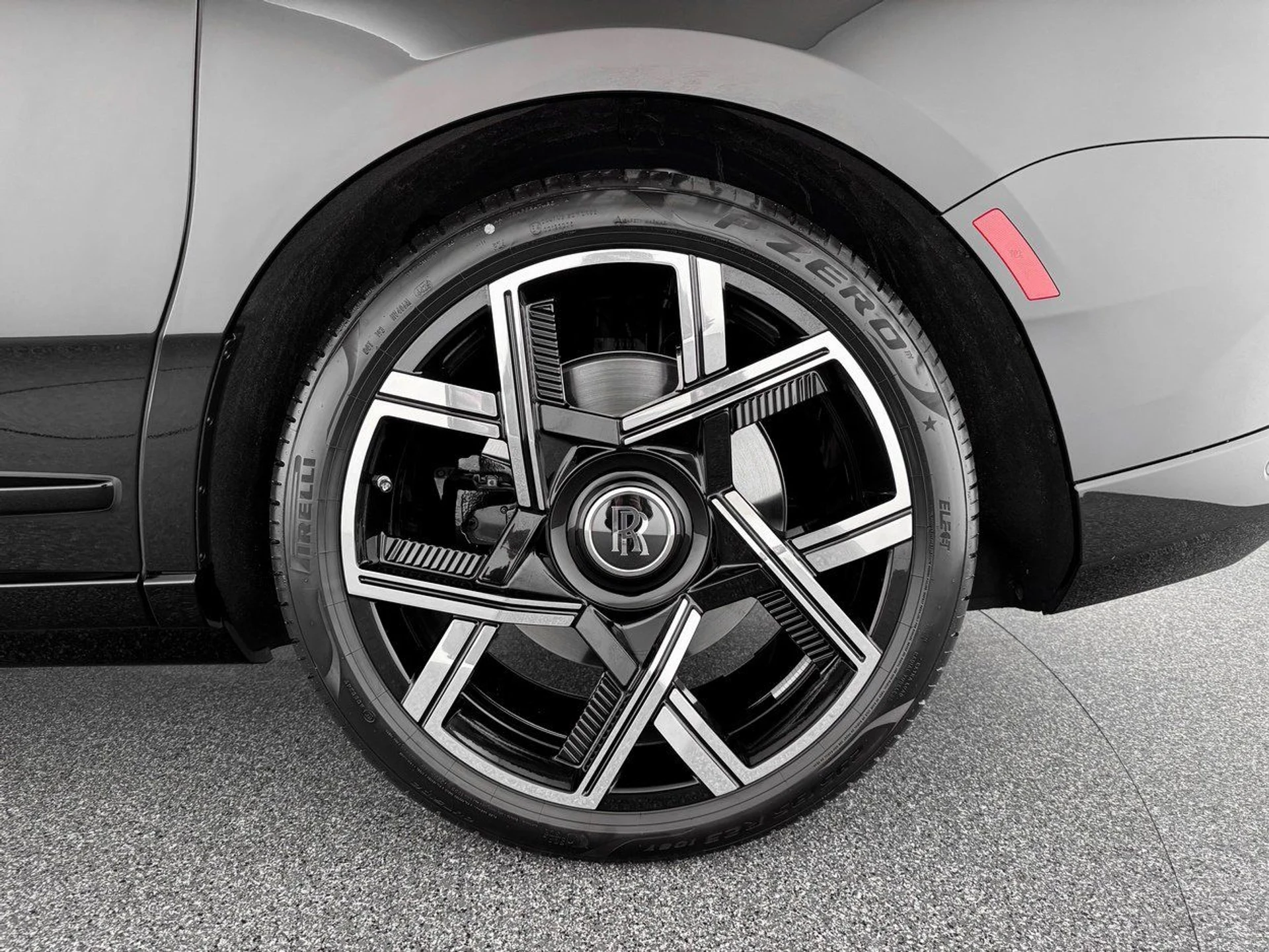 mph035_815898230_7572b2821fe8b7afb4e65334ed27e0fcx_664e907330